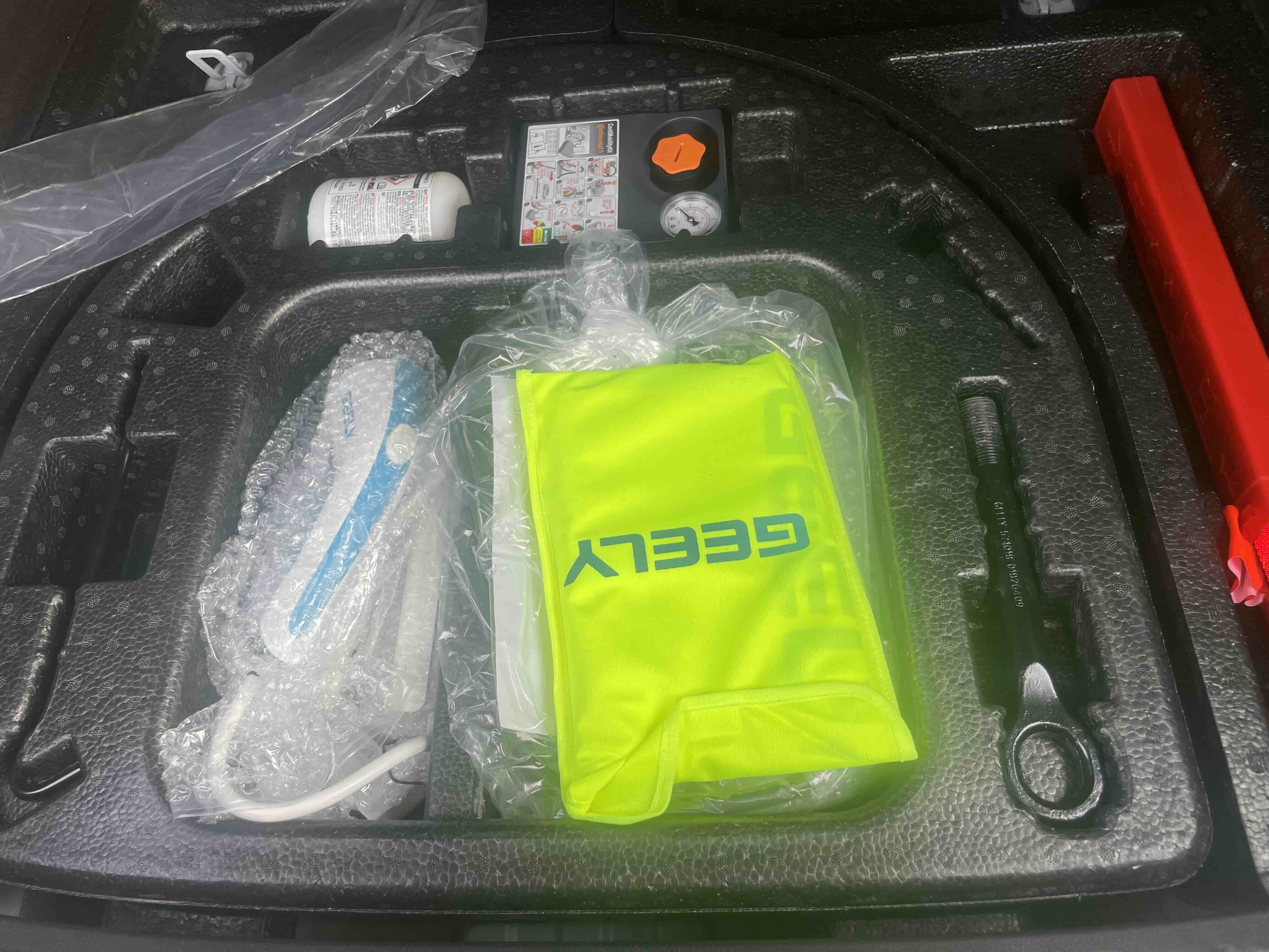 GEELY Emgrand GSe 2018 car image #8