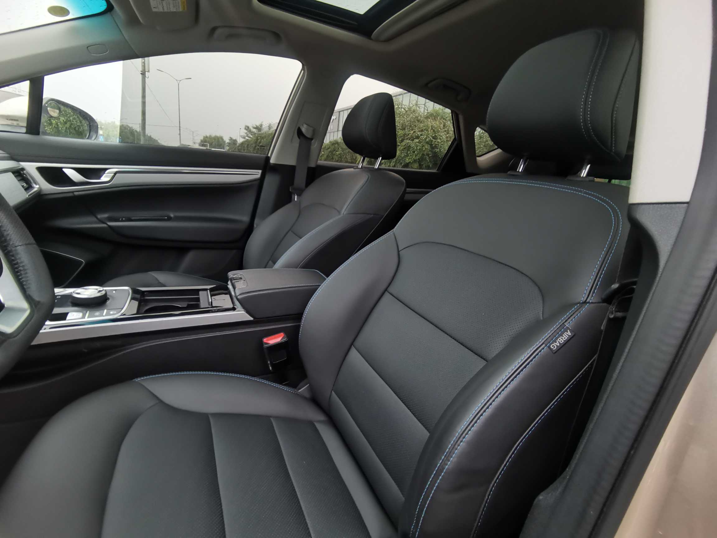 GEELY Emgrand GSe 2019 #8 GEELY Emgrand GSe 2019 car image #8