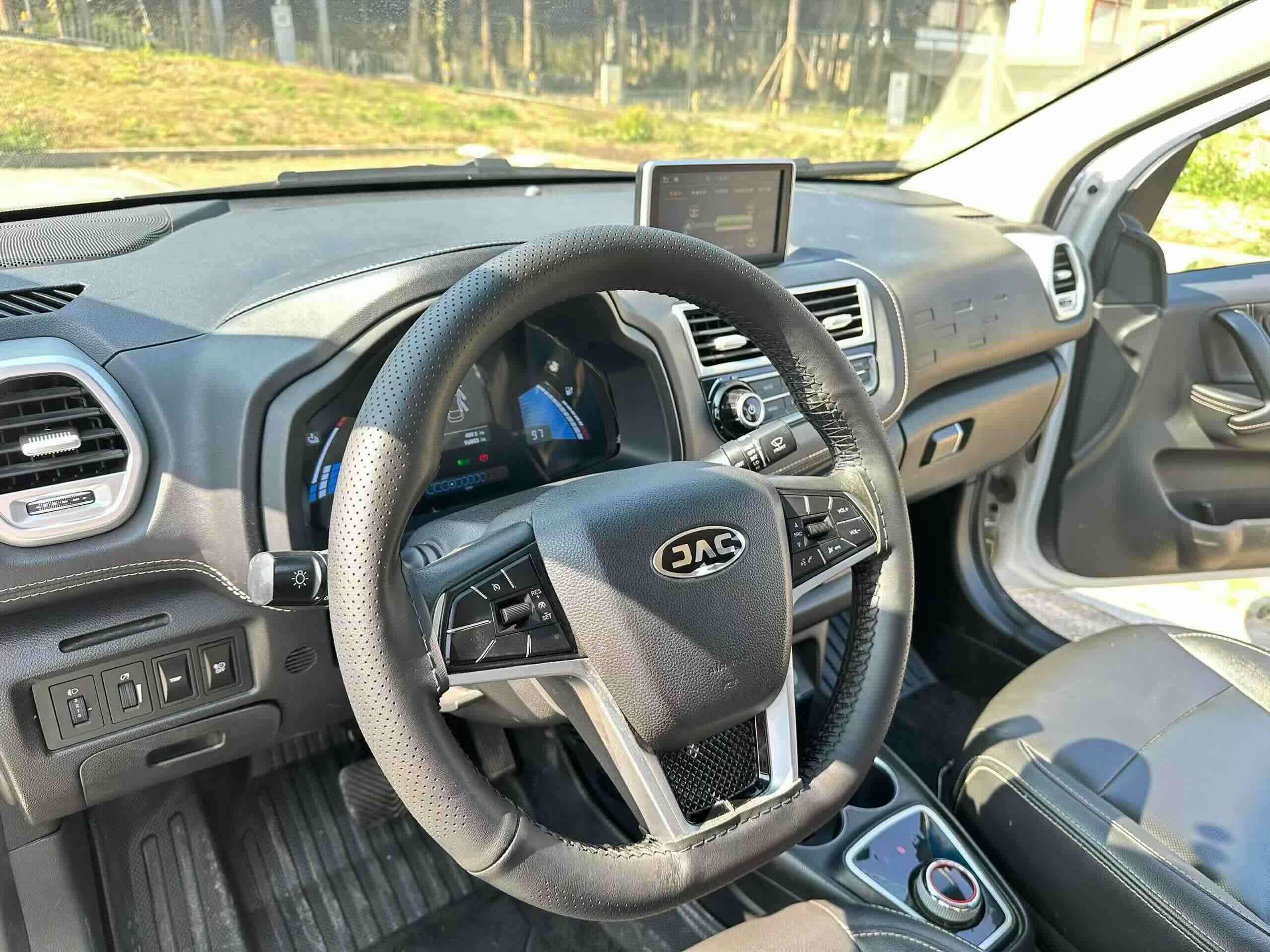 JAC 2019 #8 JAC 2019 صورة سيارة #8