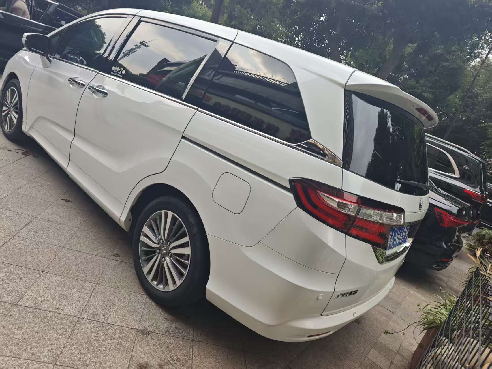 Honda ODYSSEY 2019 #8 Honda ODYSSEY 2019 car image #8
