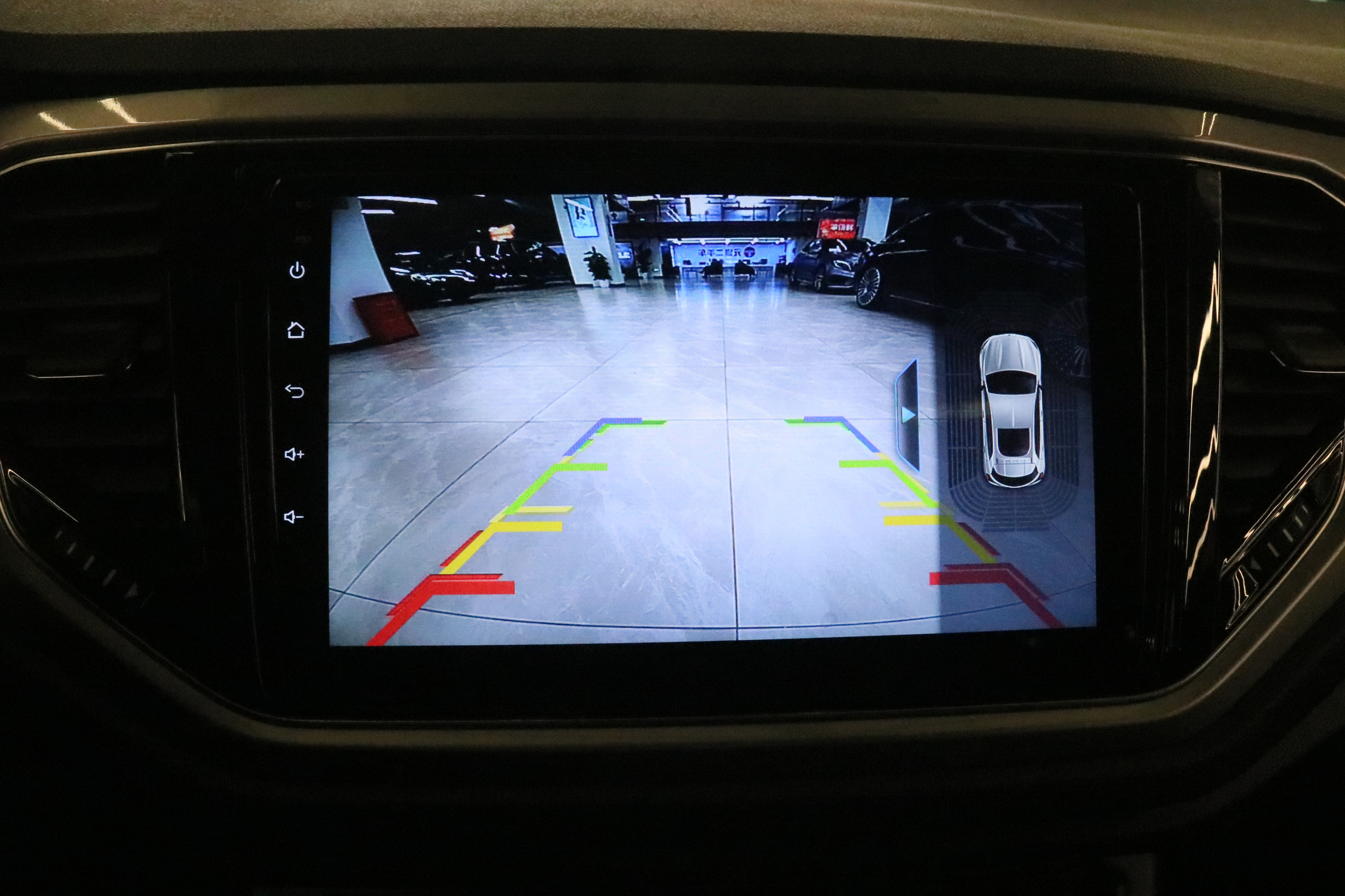 T-Roc 2019 car image #8