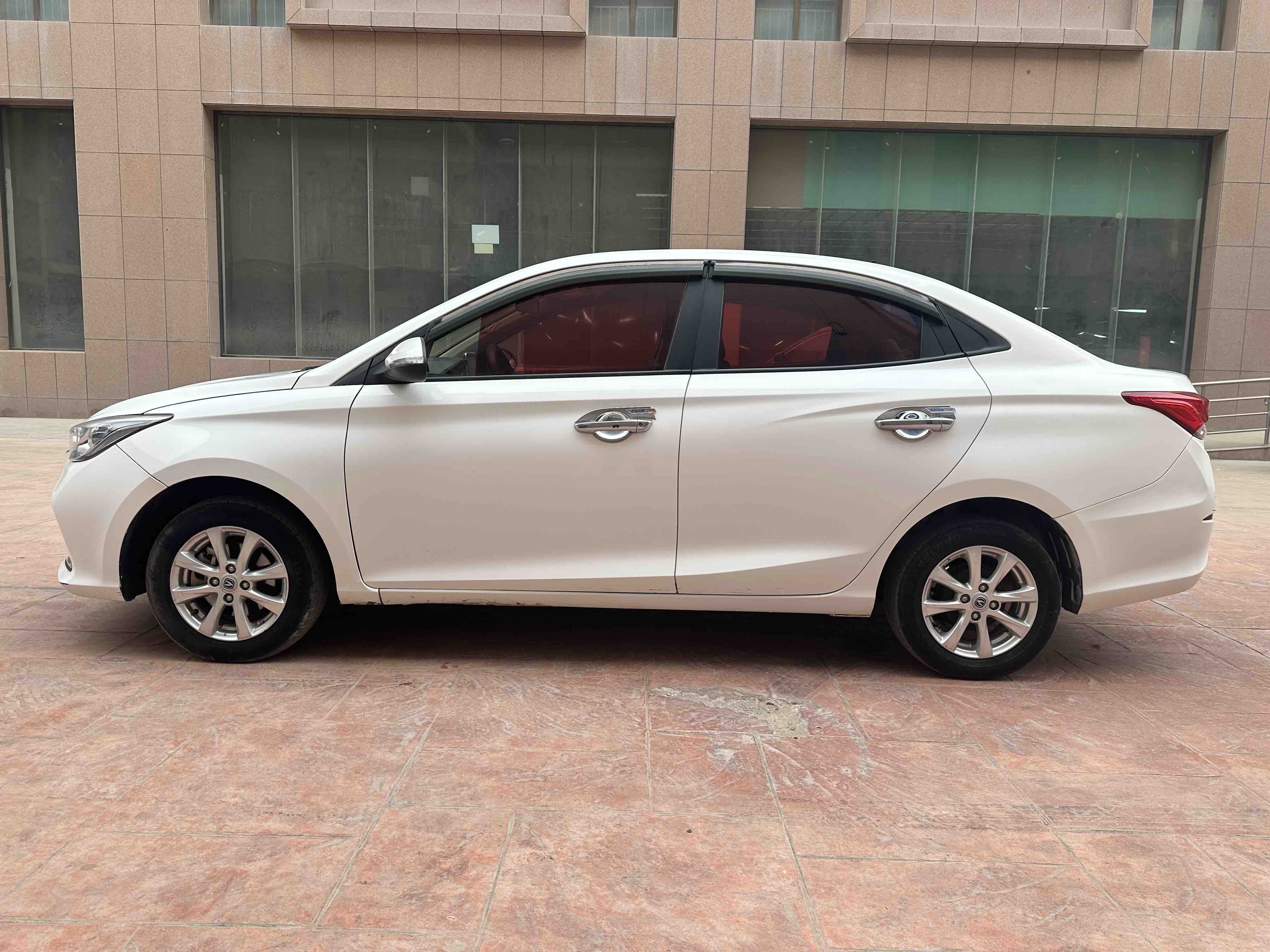 Changan Alsvin 2019 car image #8