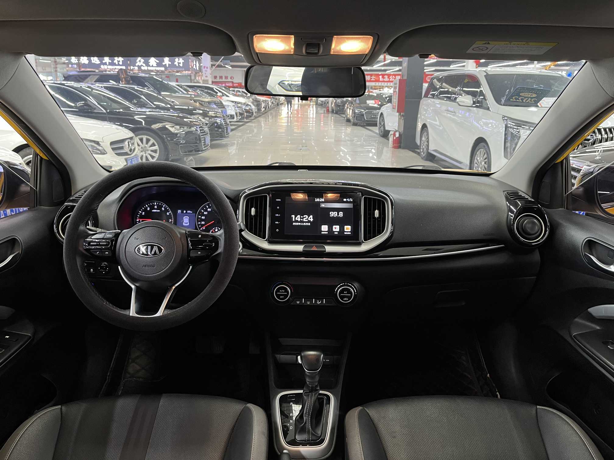 起亚 奕跑 2020 汽车图片 #8