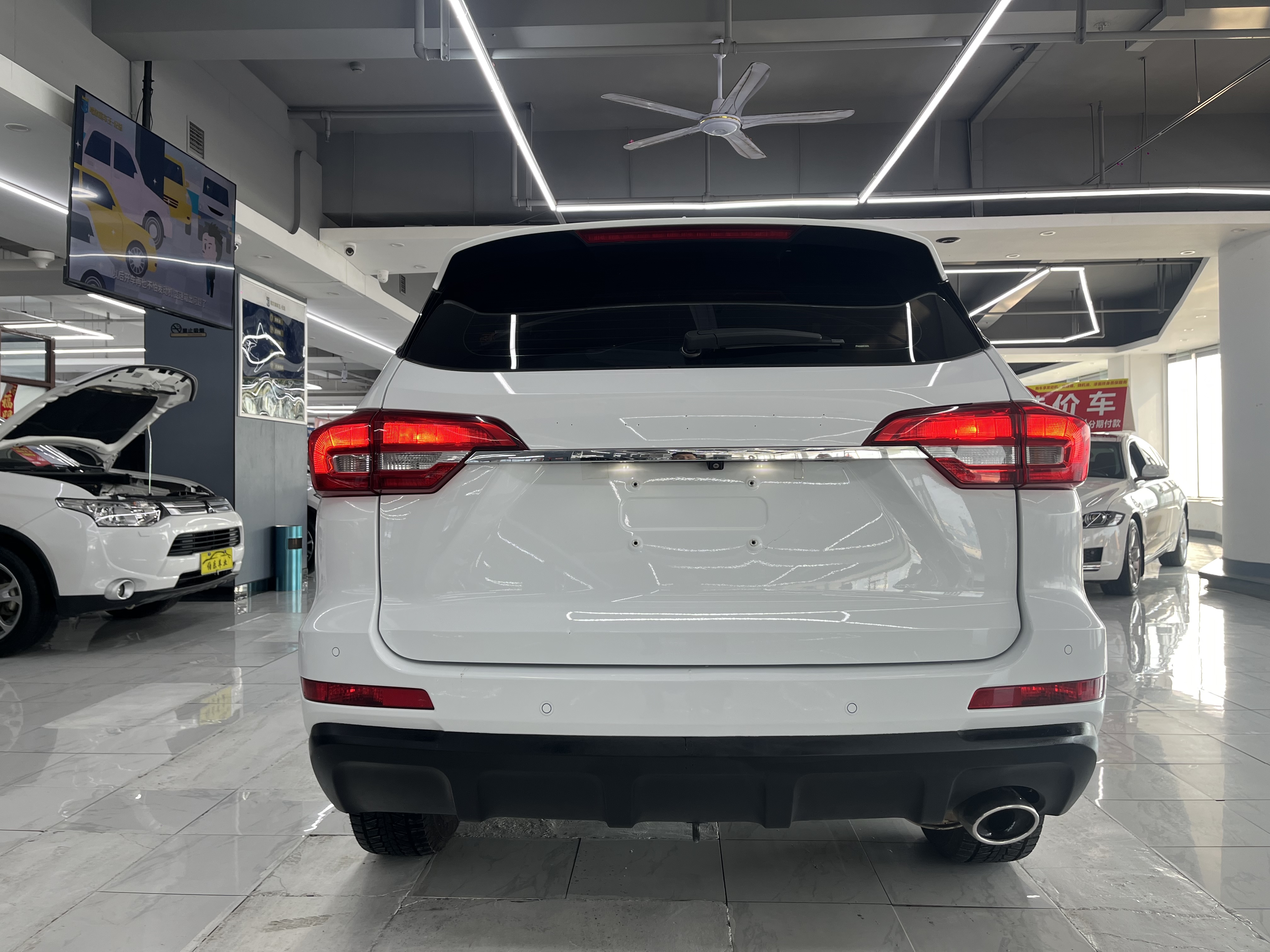 Haval M6 2019 car image #8