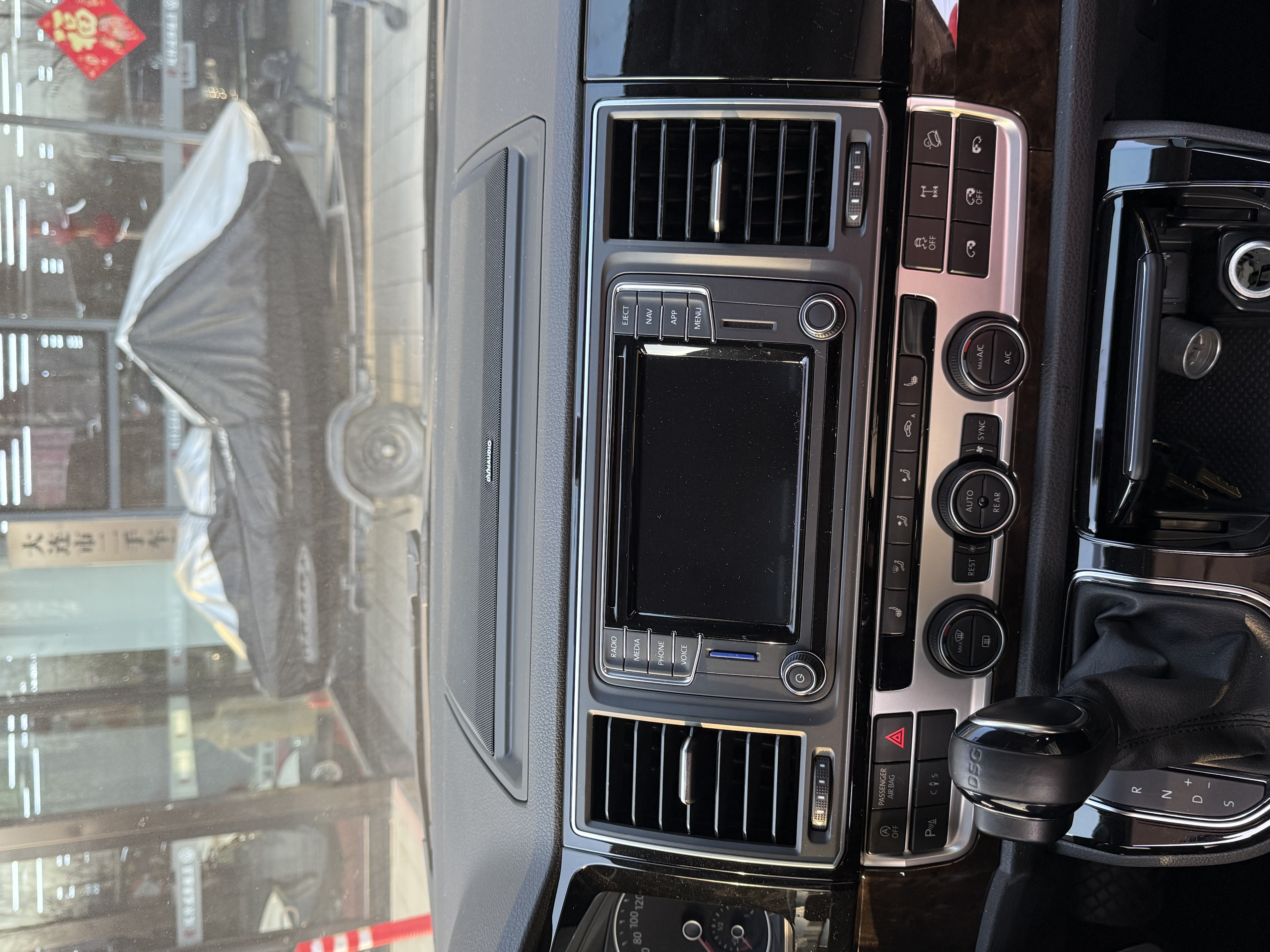 Volkswagen Multivan 2018 imagen de coche #8