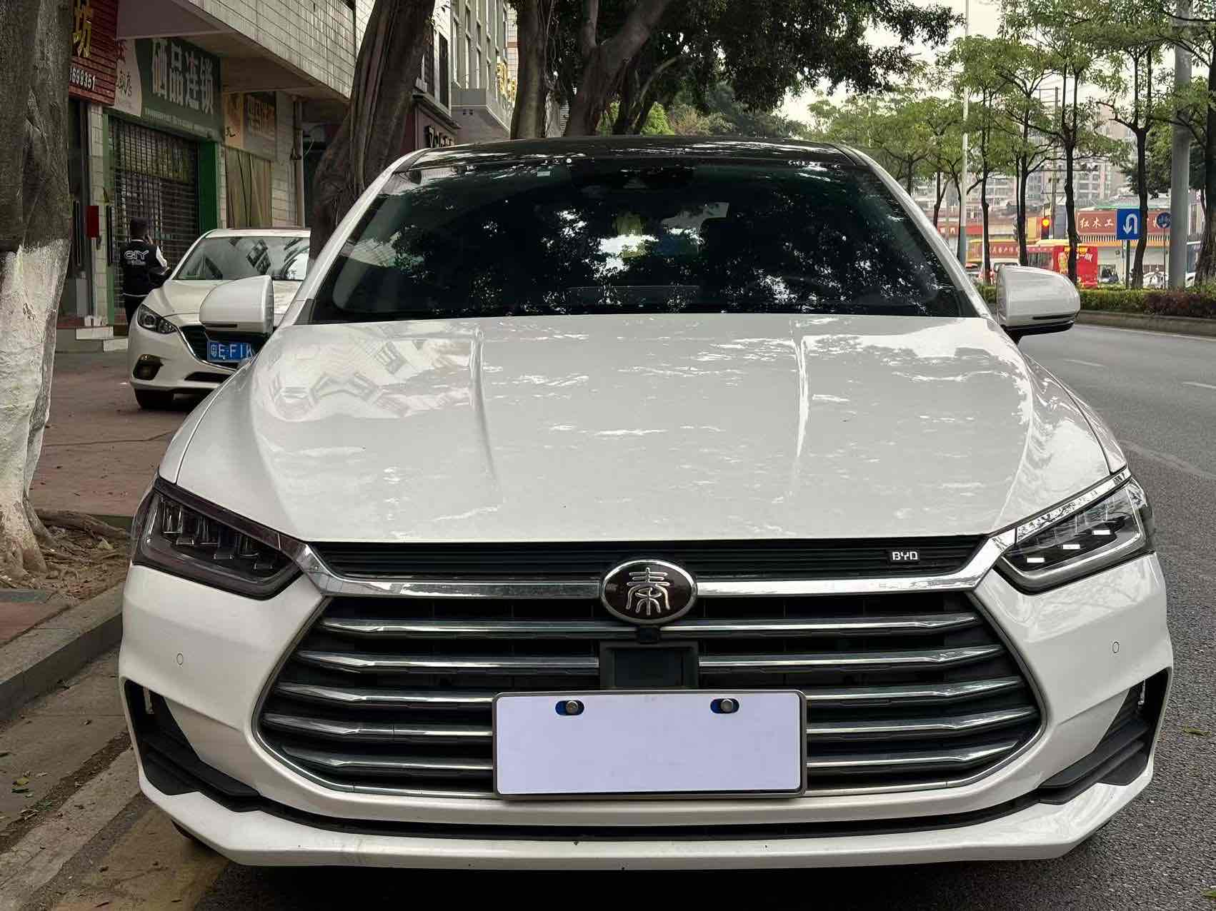 BYD Qin Pro 2018 #8 BYD Qin Pro 2018 car image #8