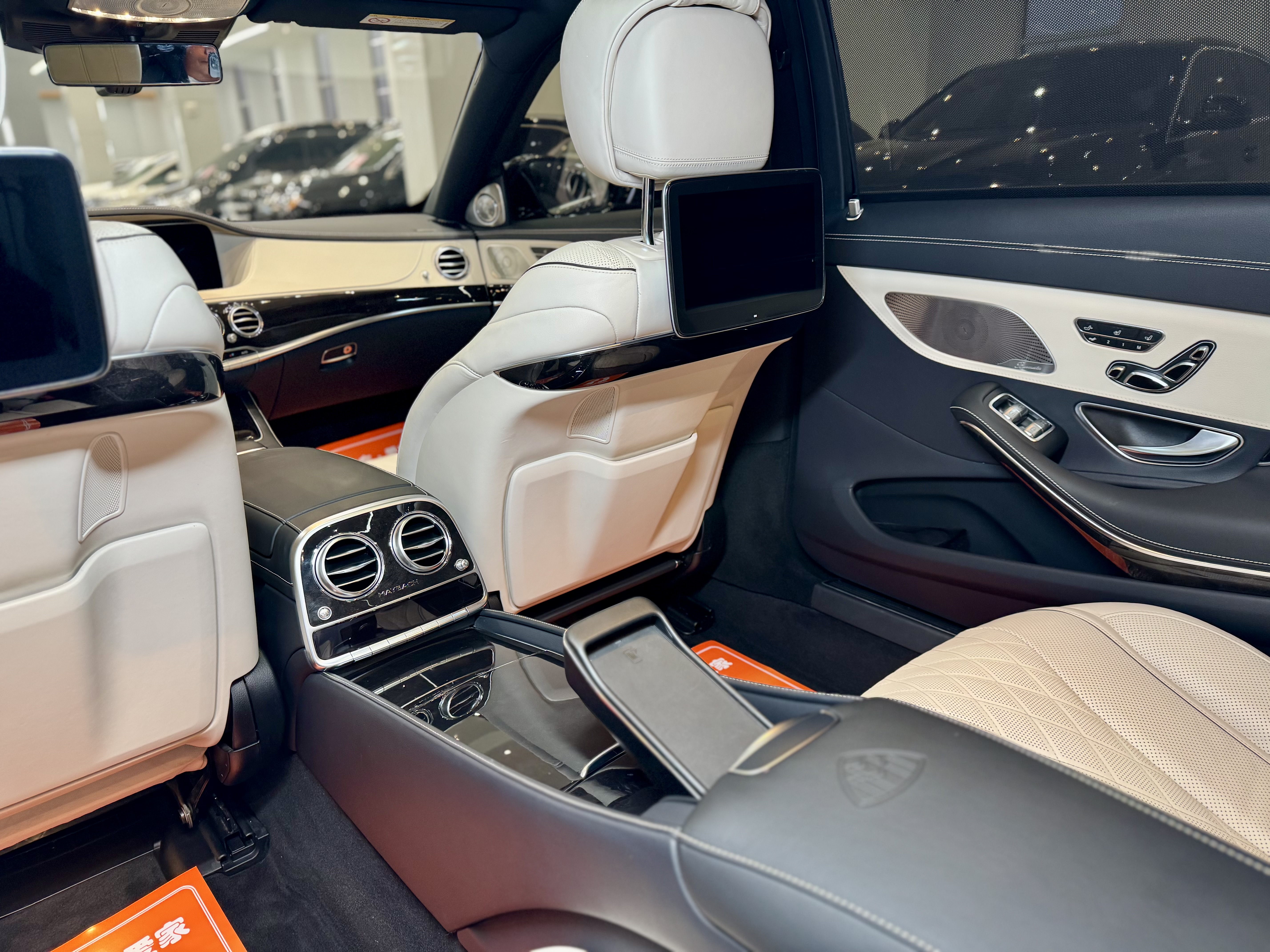 Mercedes-Benz Maybach S Class 2019 car image #8