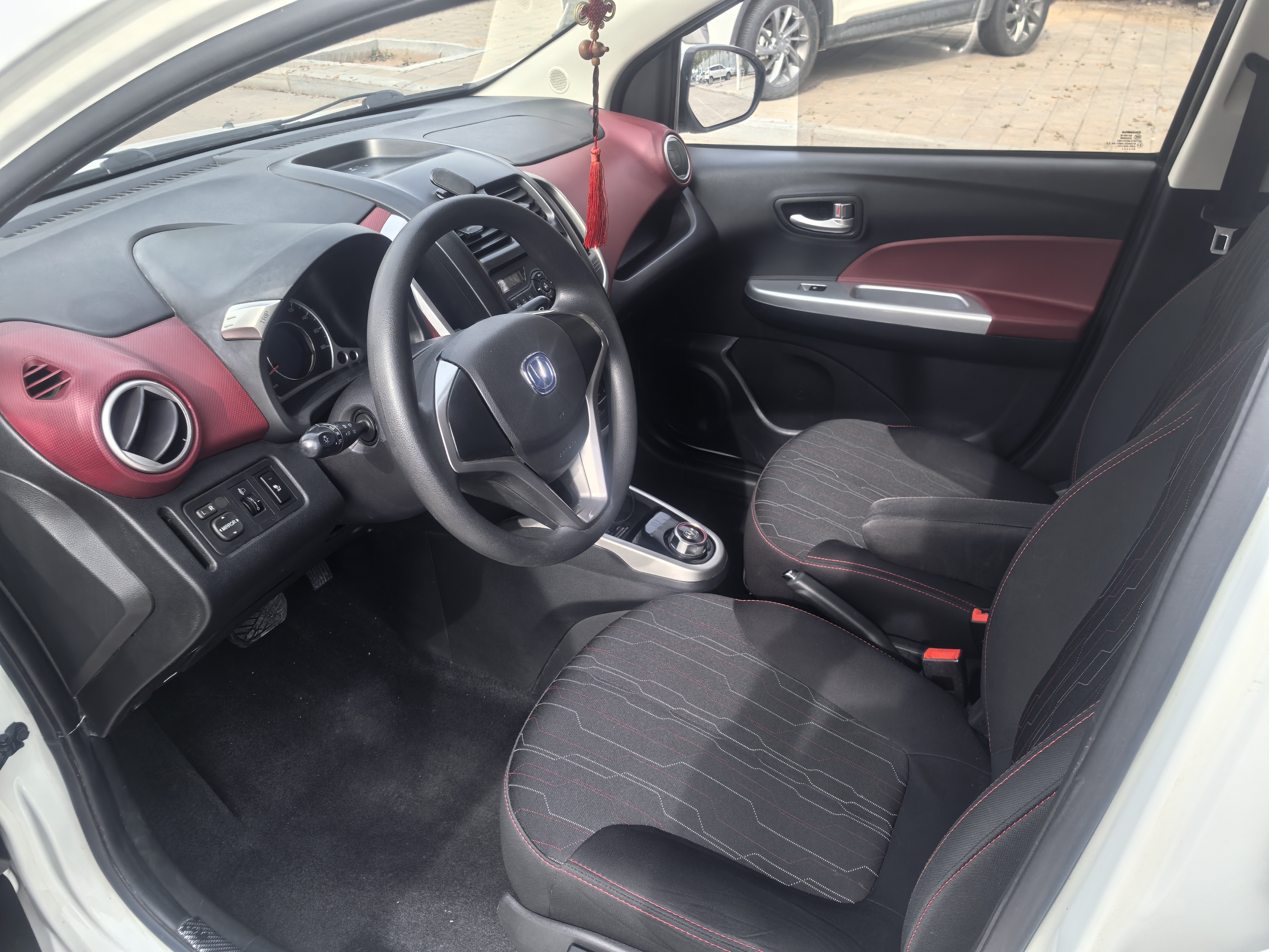 Changan BenBen EV 2019 car image #8