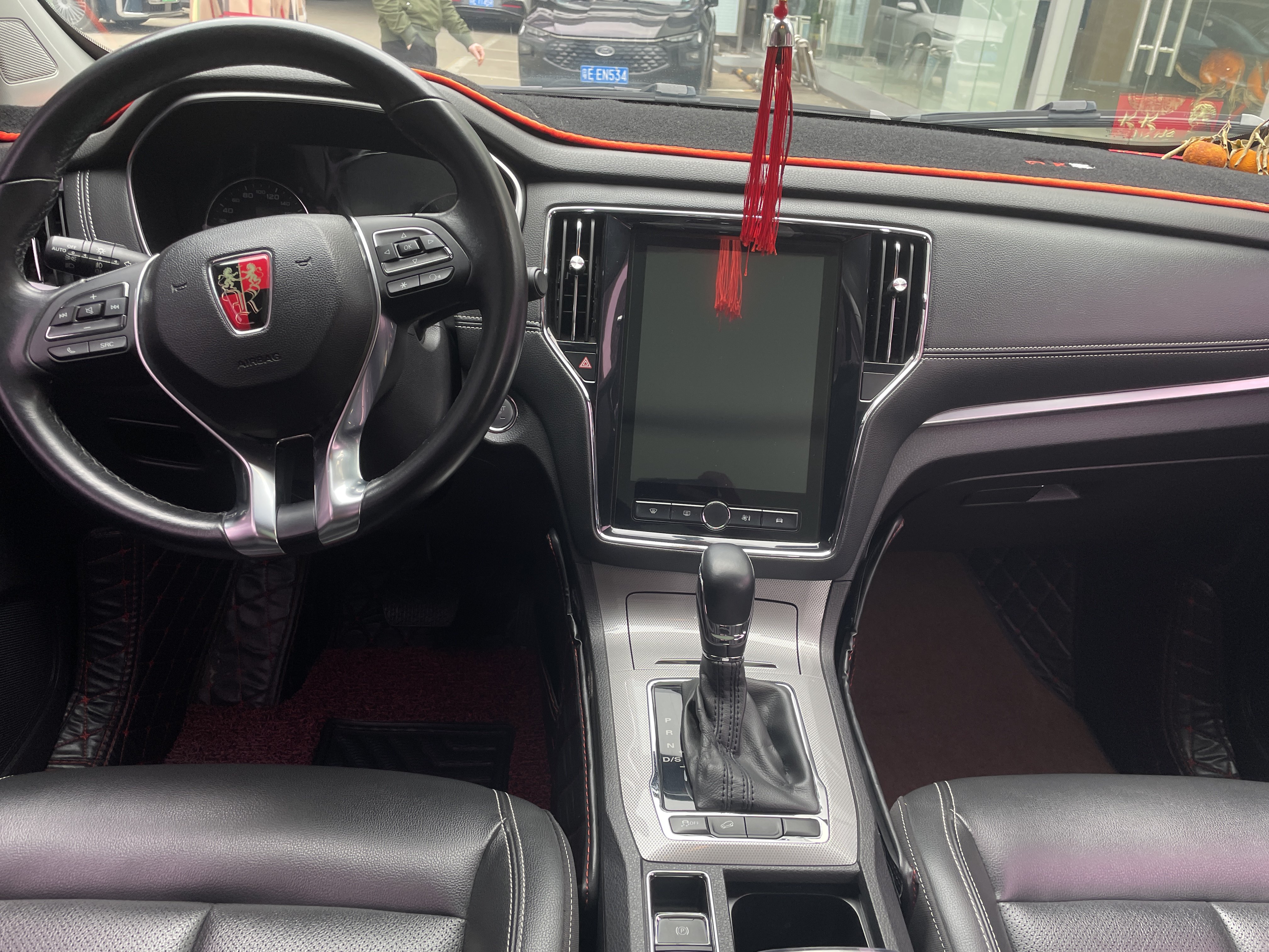 Roewe RX5 2019 изображение автомобиля #8