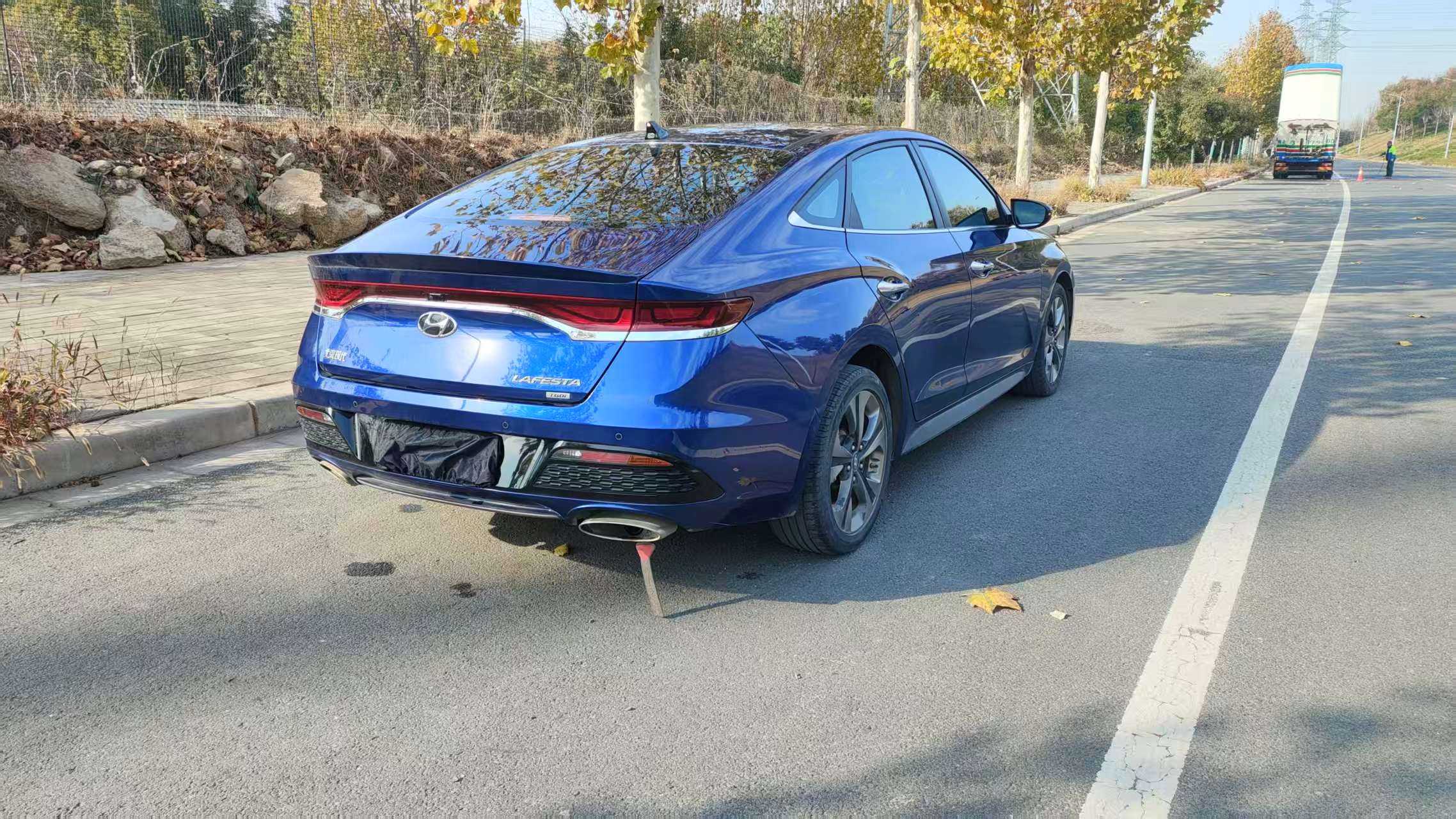 Hyundai Lafesta 2019 car image #8