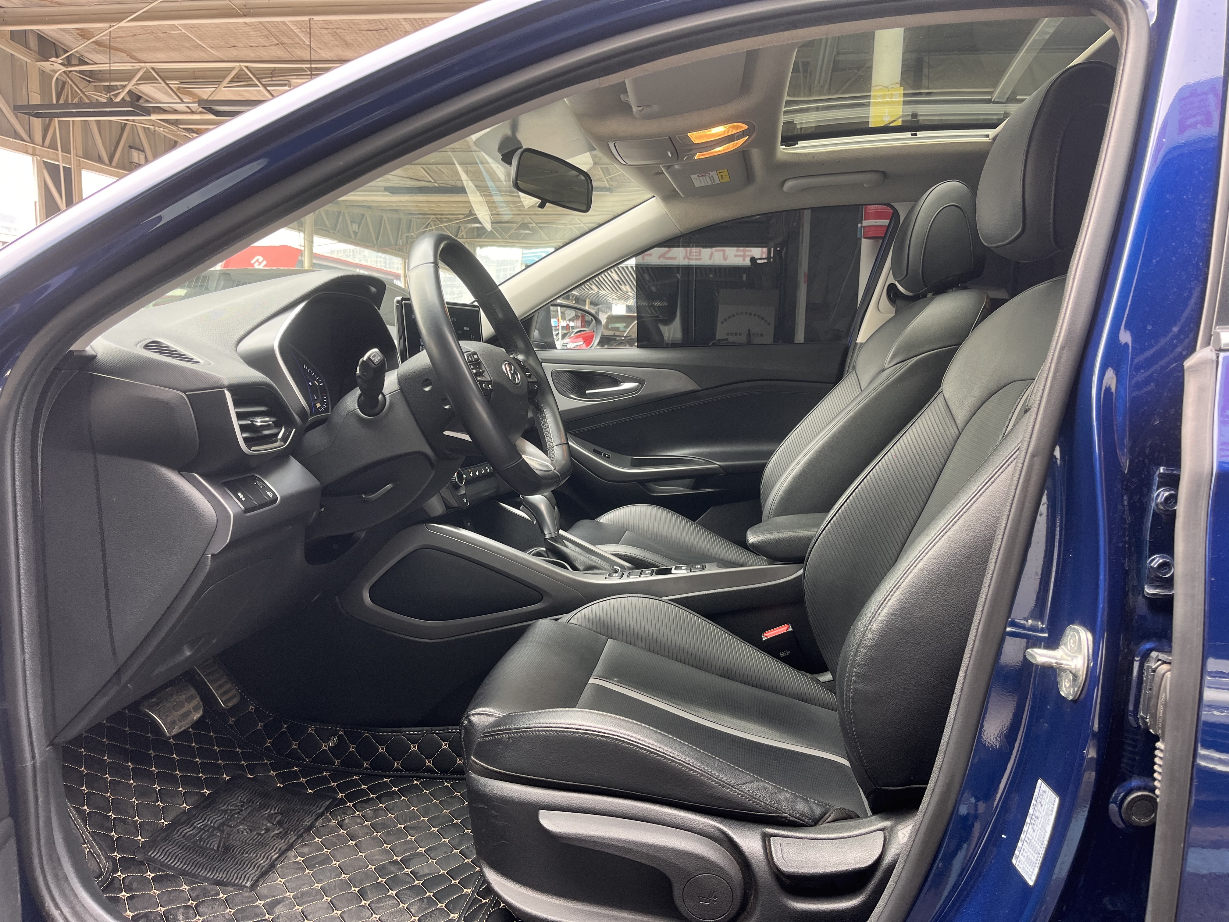 Hyundai Lafesta 2019 car image #8