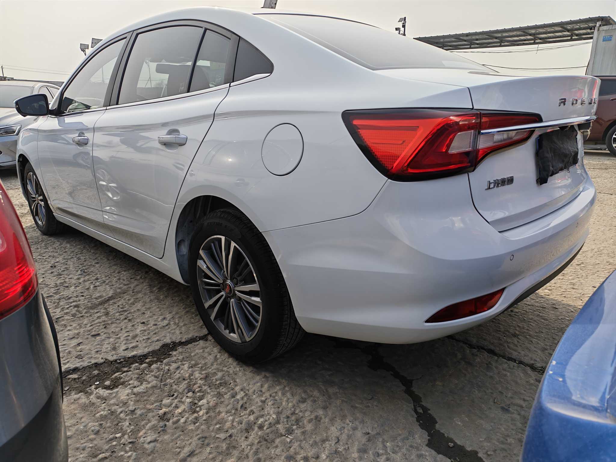 Roewe i5 2019 #8 Roewe i5 2019 car image #8