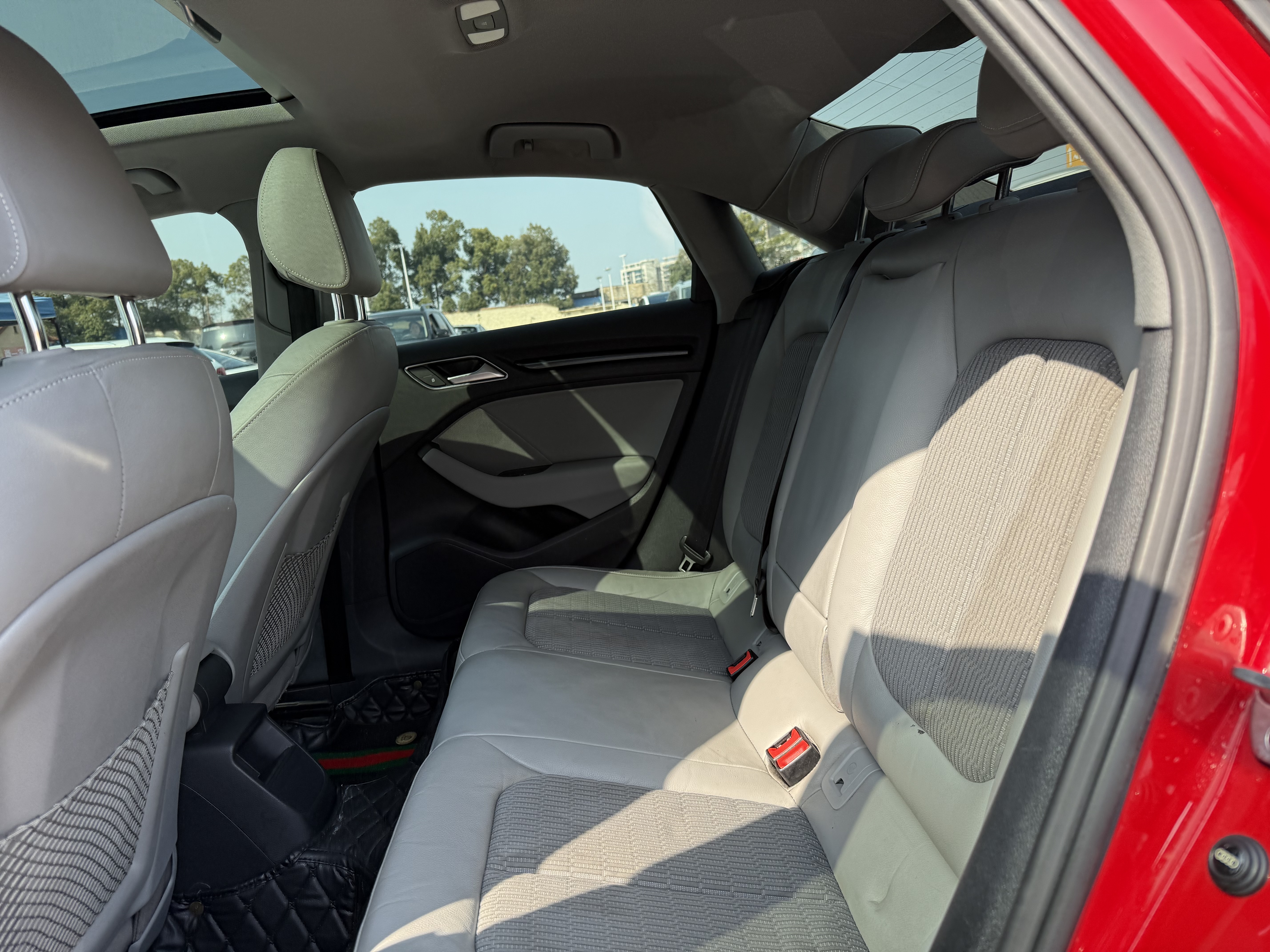 Audi A3 2019 car image #8