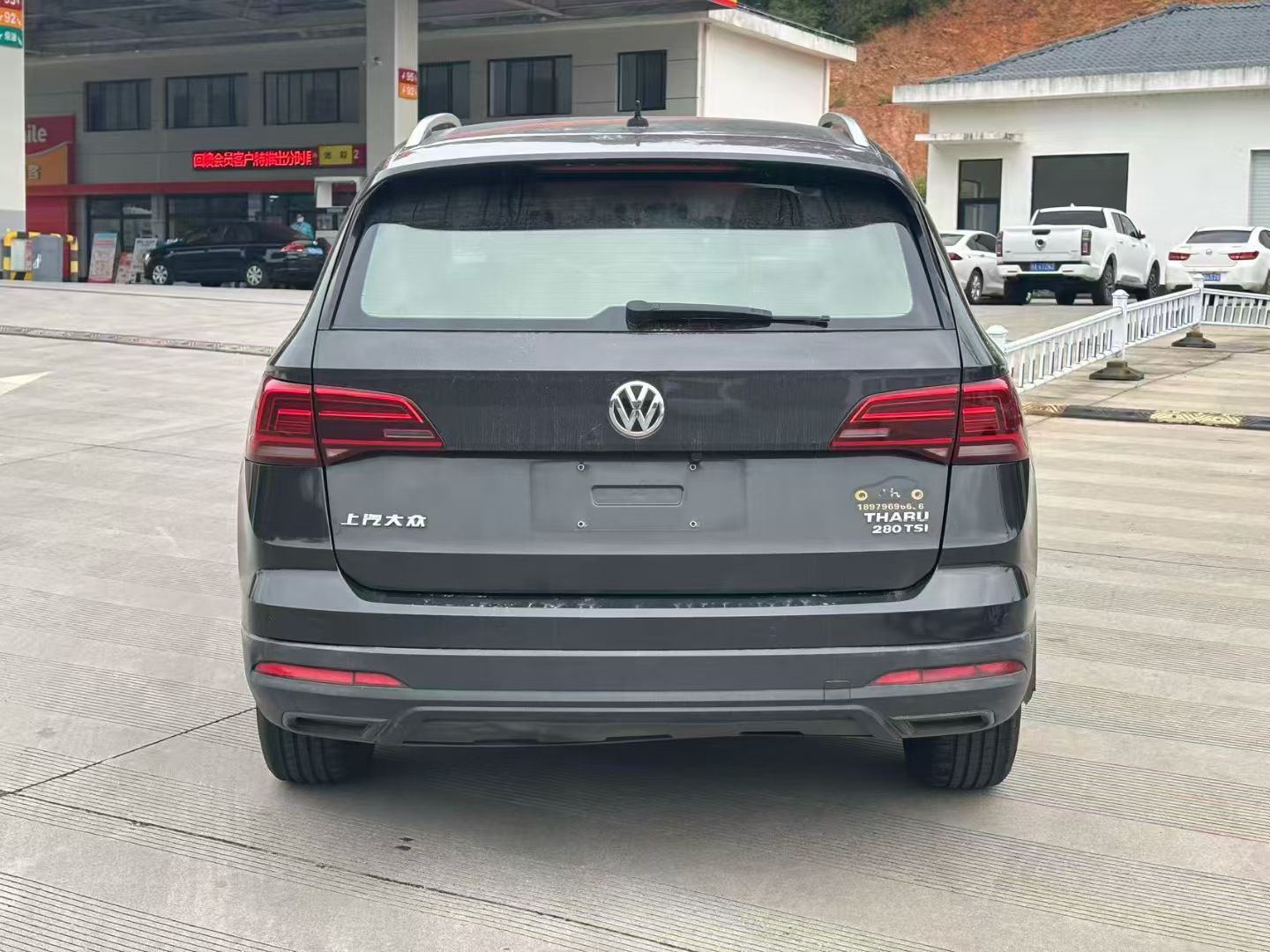 Volkswagen Tharu 2019 immagine di auto #8