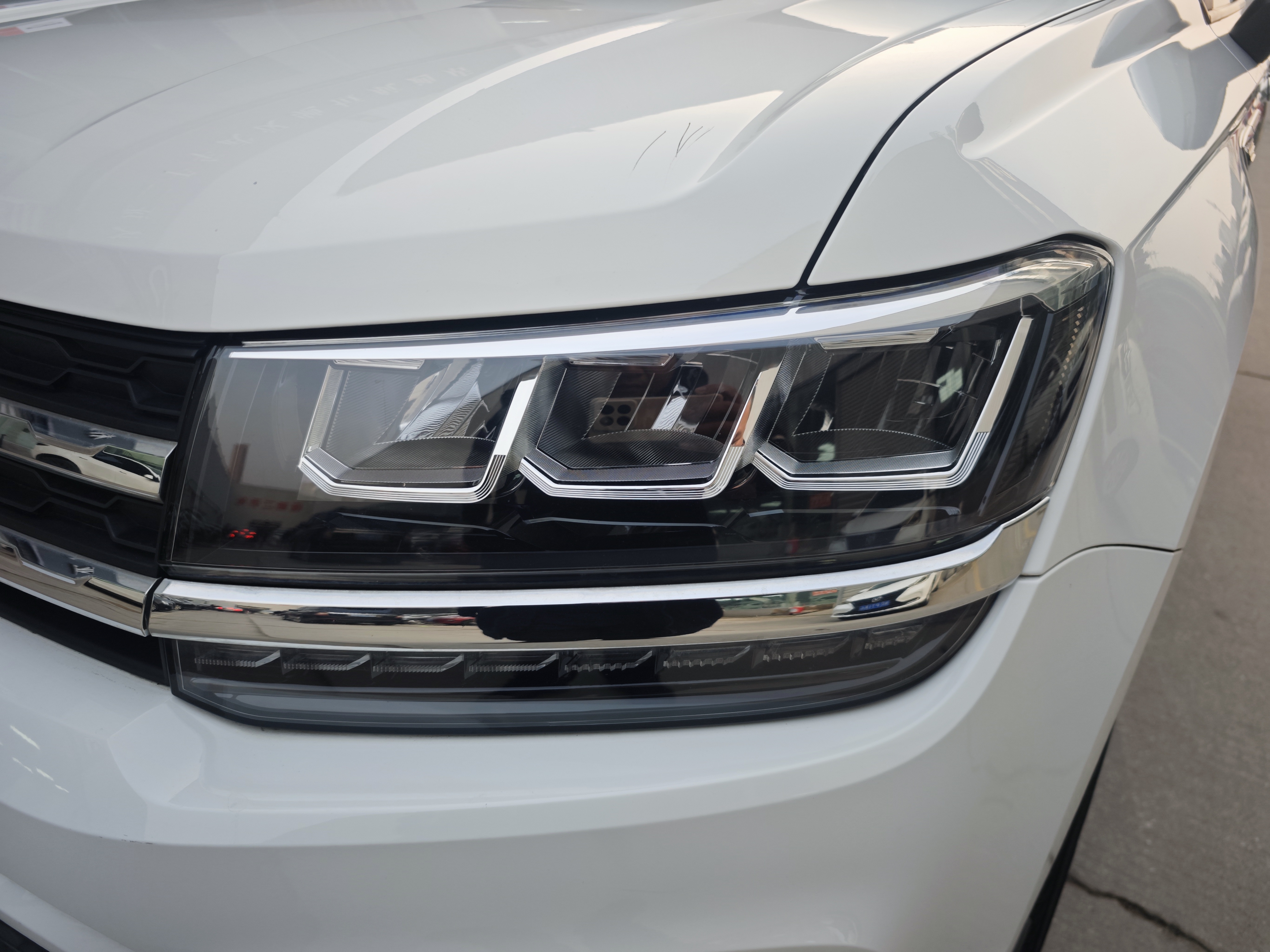 Volkswagen Tharu 2019 car image #8