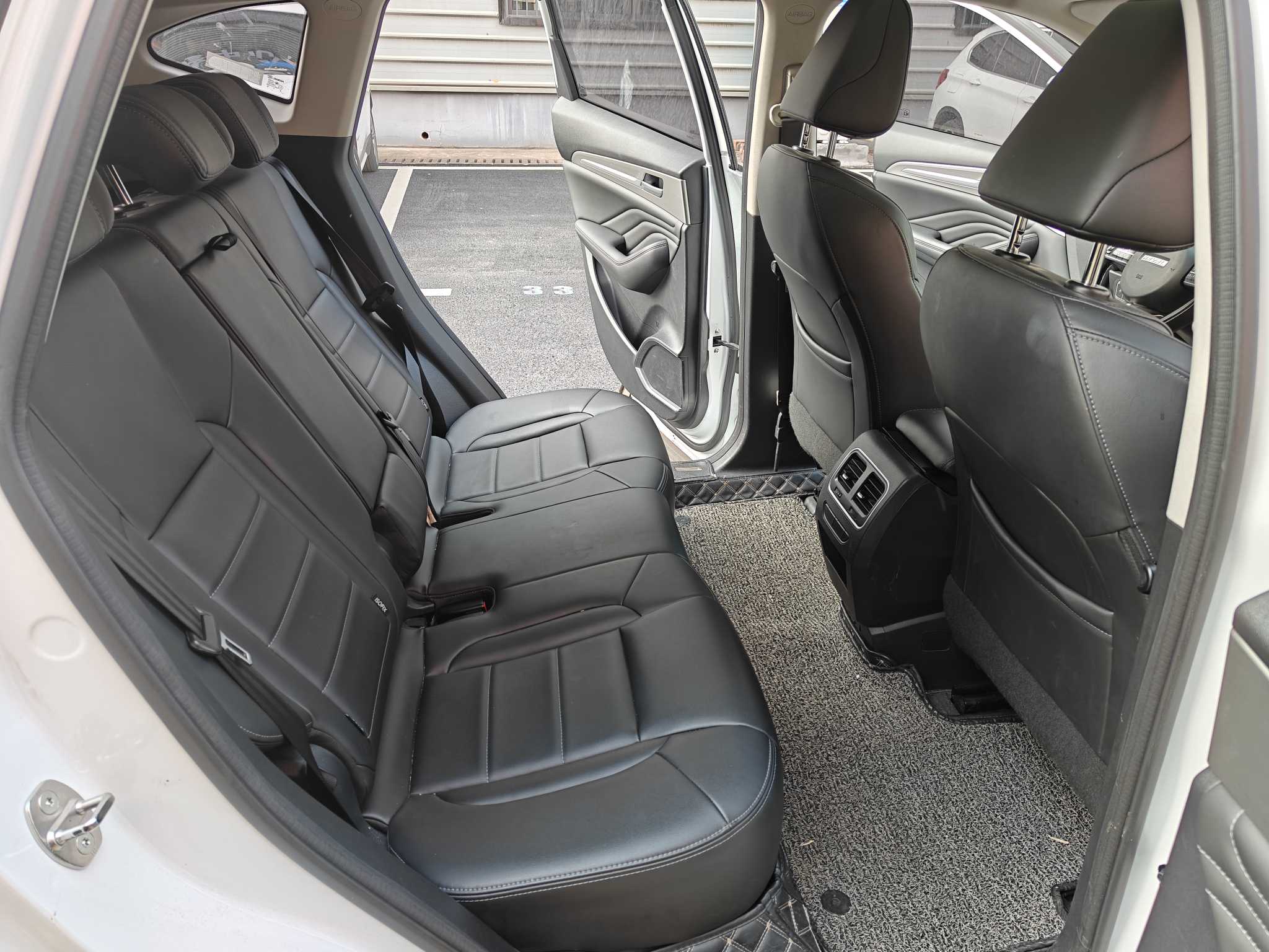 Haval F7 2019 car image #8