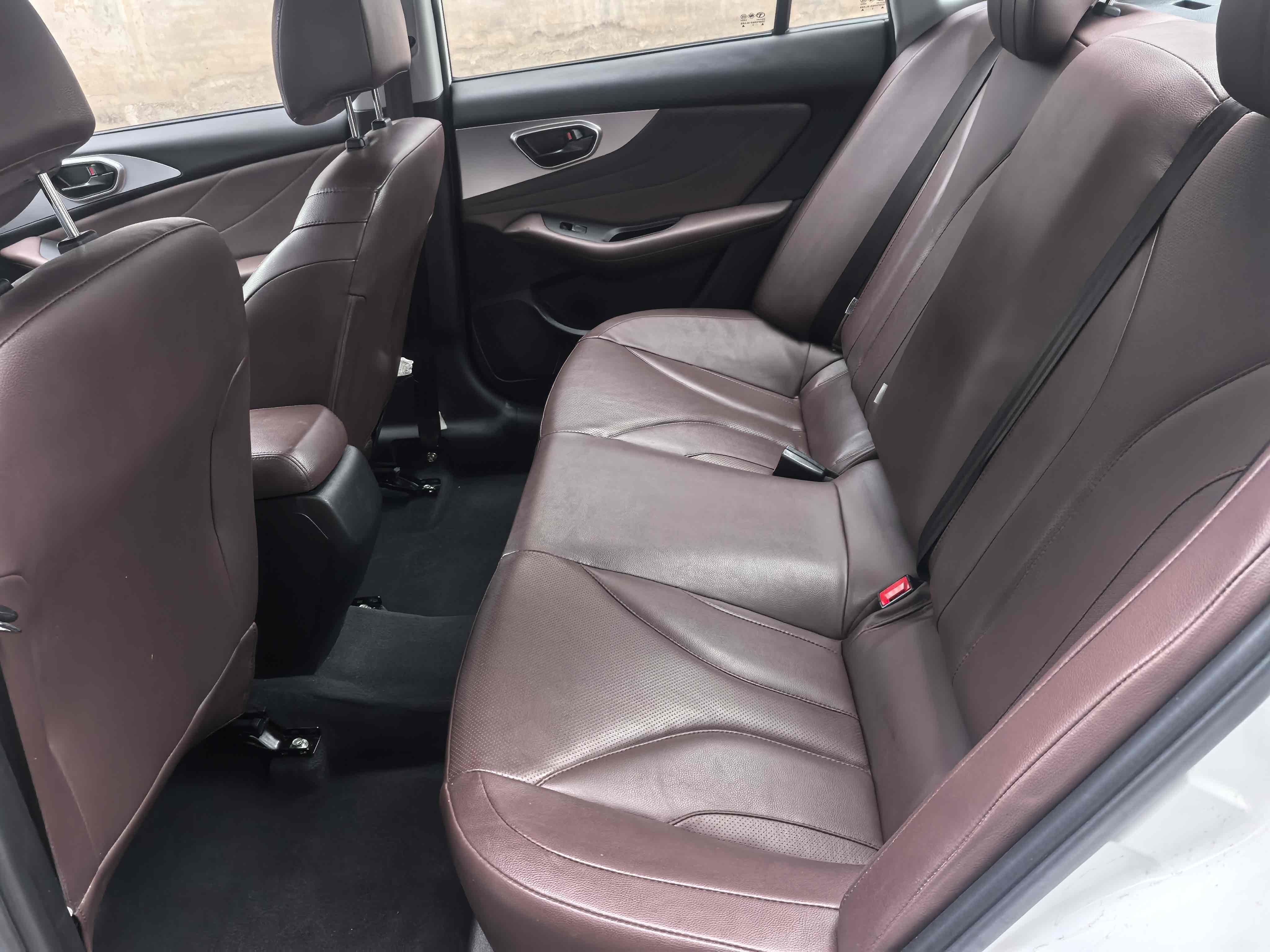 Soueast 2019 #8 Soueast 2019 car image #8
