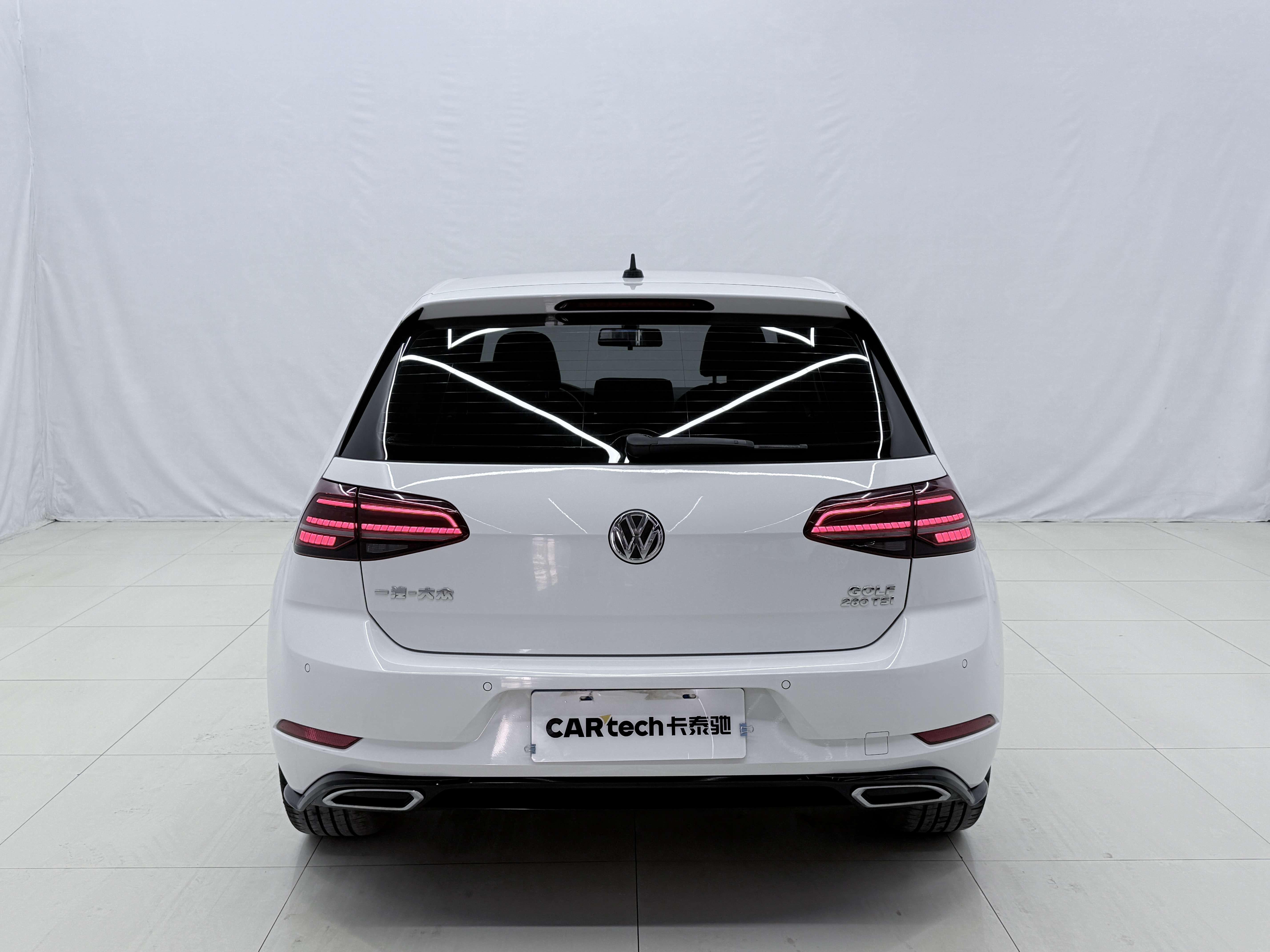 Volkswagen Golf 2019 изображение автомобиля #8