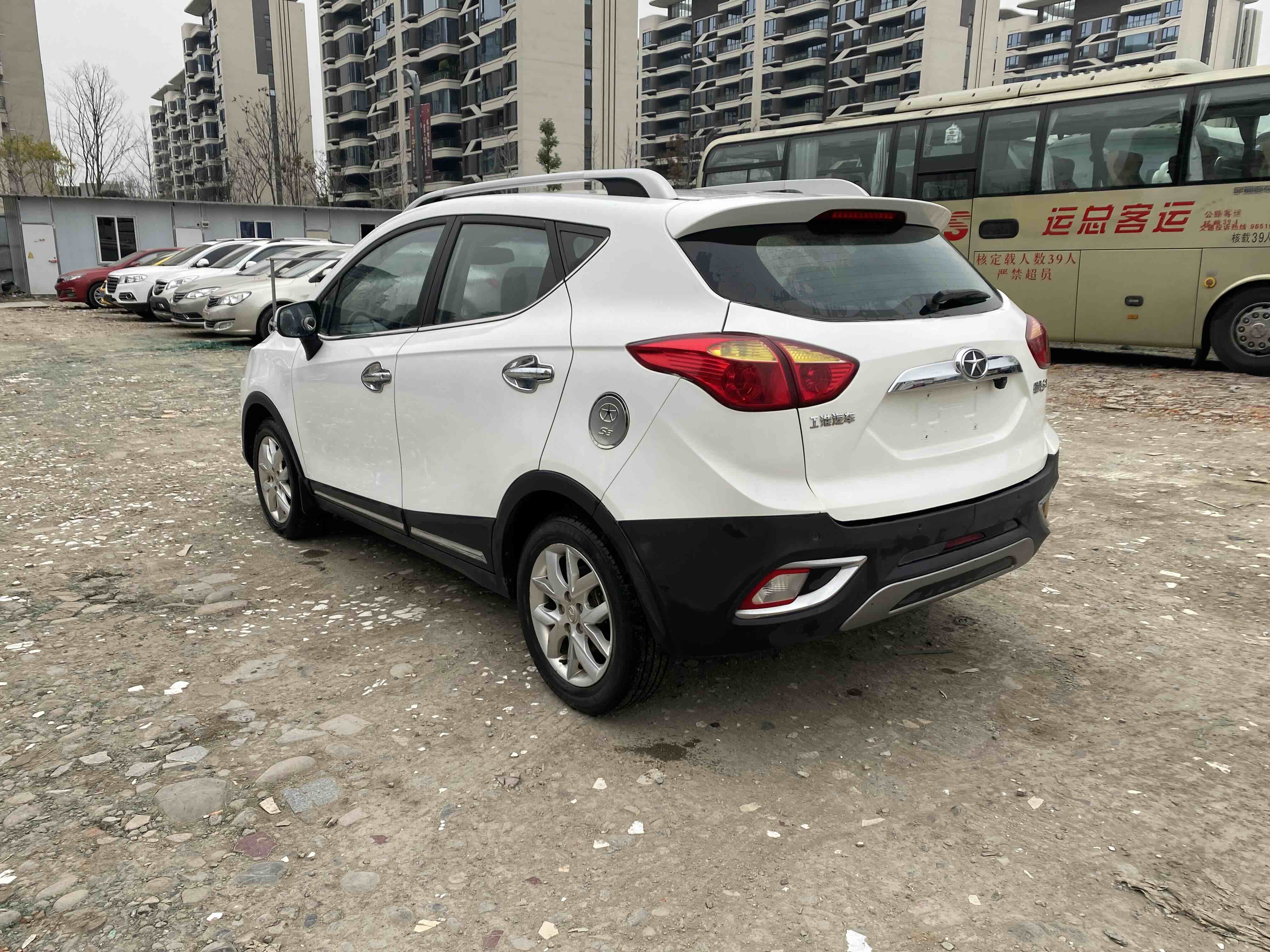 JAC 2014 #8 JAC 2014 car image #8