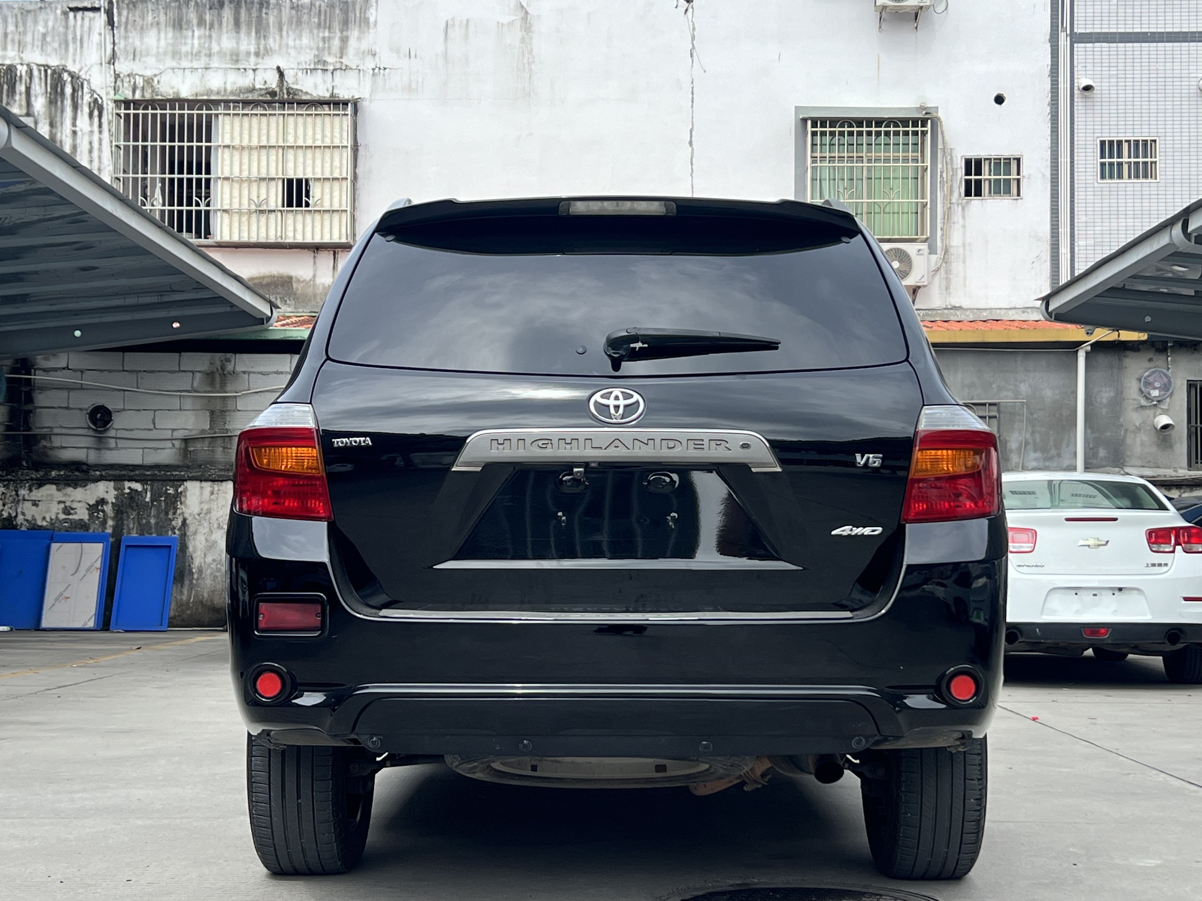 Toyota Highlander 2010 car image #8