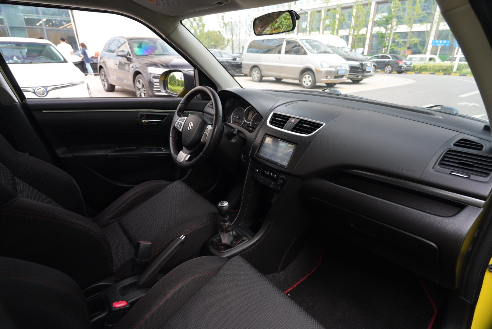 铃木 速翼特 2014 汽车图片 #8