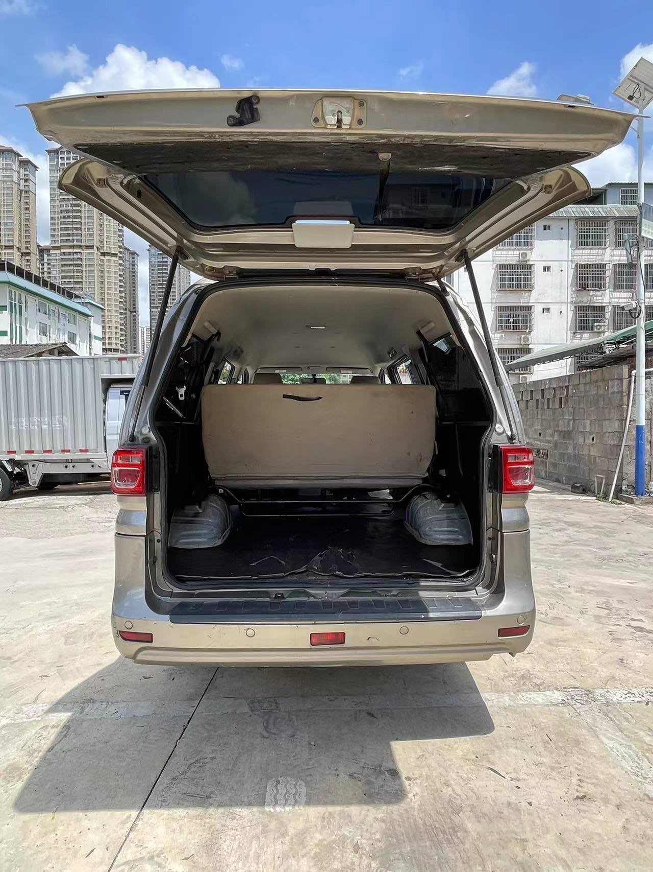 Forthing M6 2020 immagine di auto #8