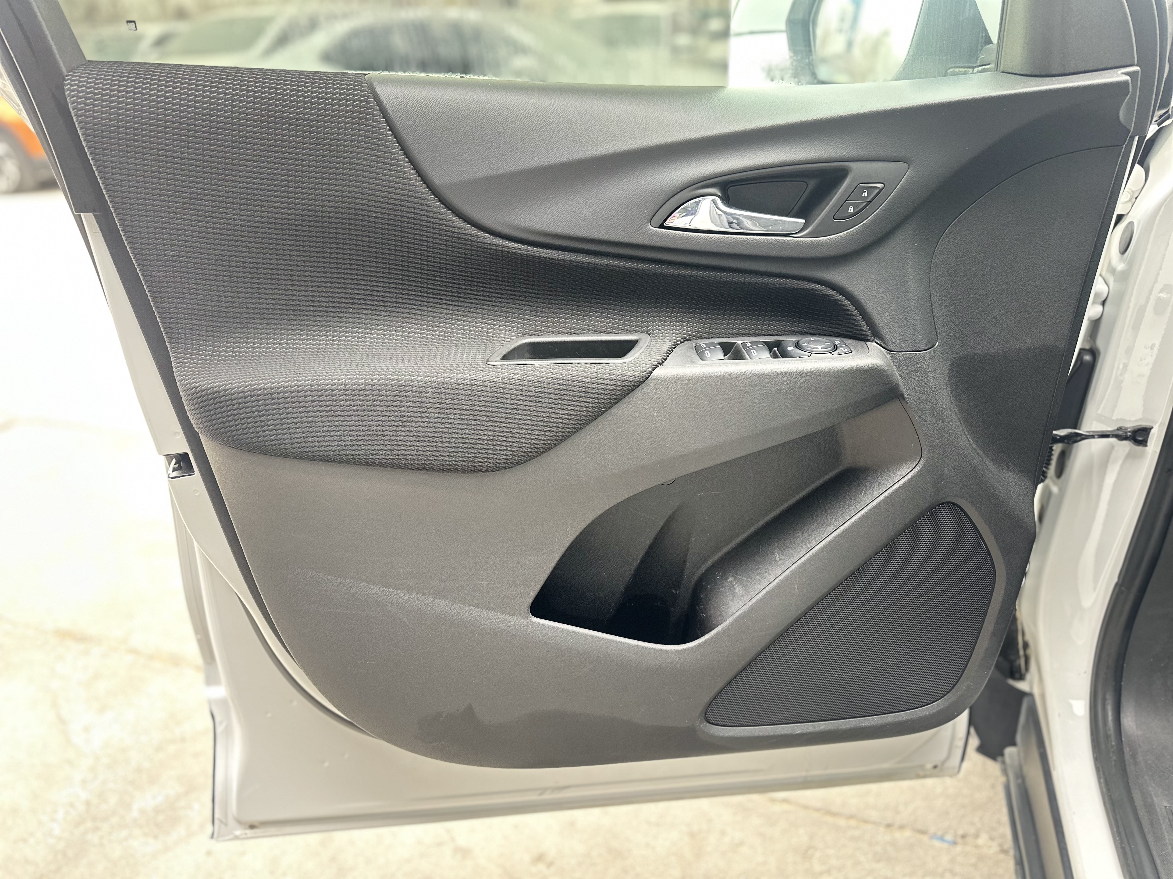 Chevrolet Equinox 2019 car image #8