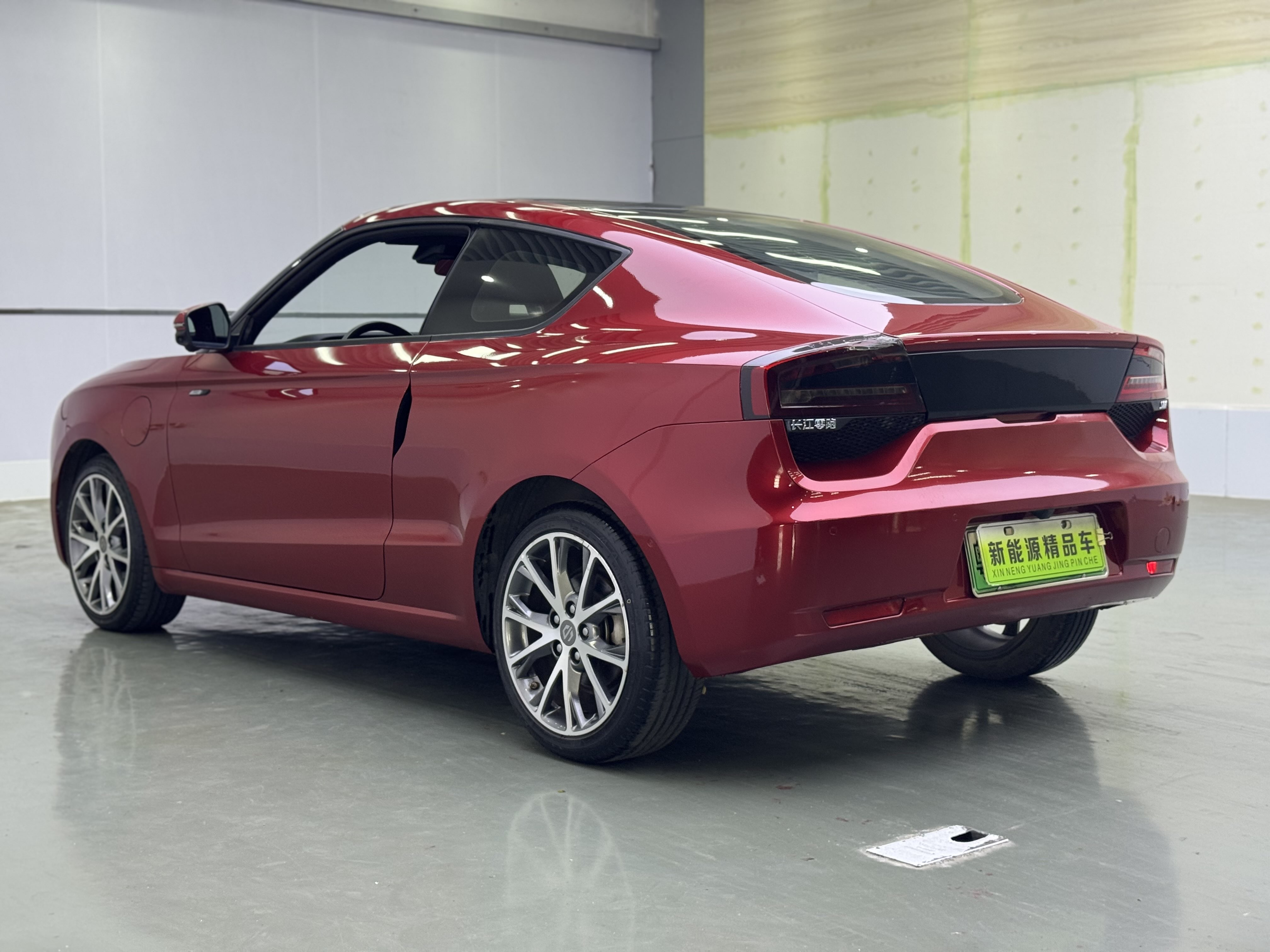 零跑汽车 零跑S01 2021 汽车图片 #8