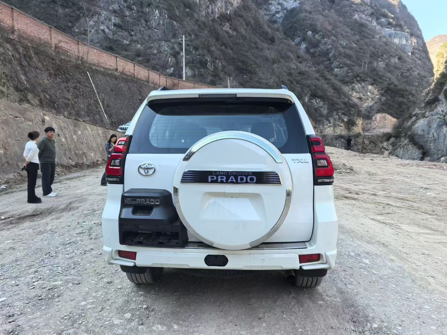 Toyota Land Cruiser Prado 2020 car image #8