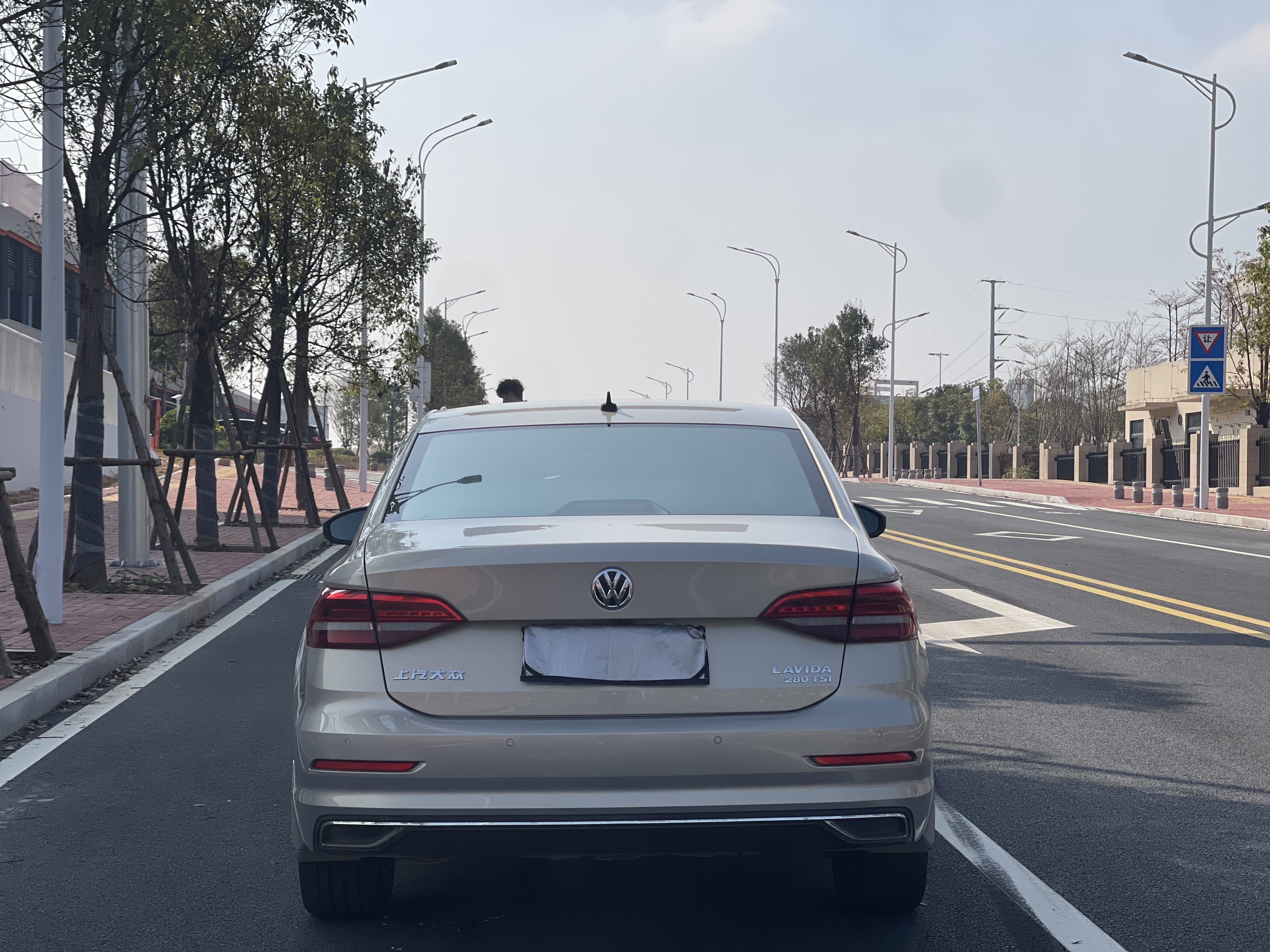 Volkswagen Lavida 2019 #8 Volkswagen Lavida 2019 car image #8