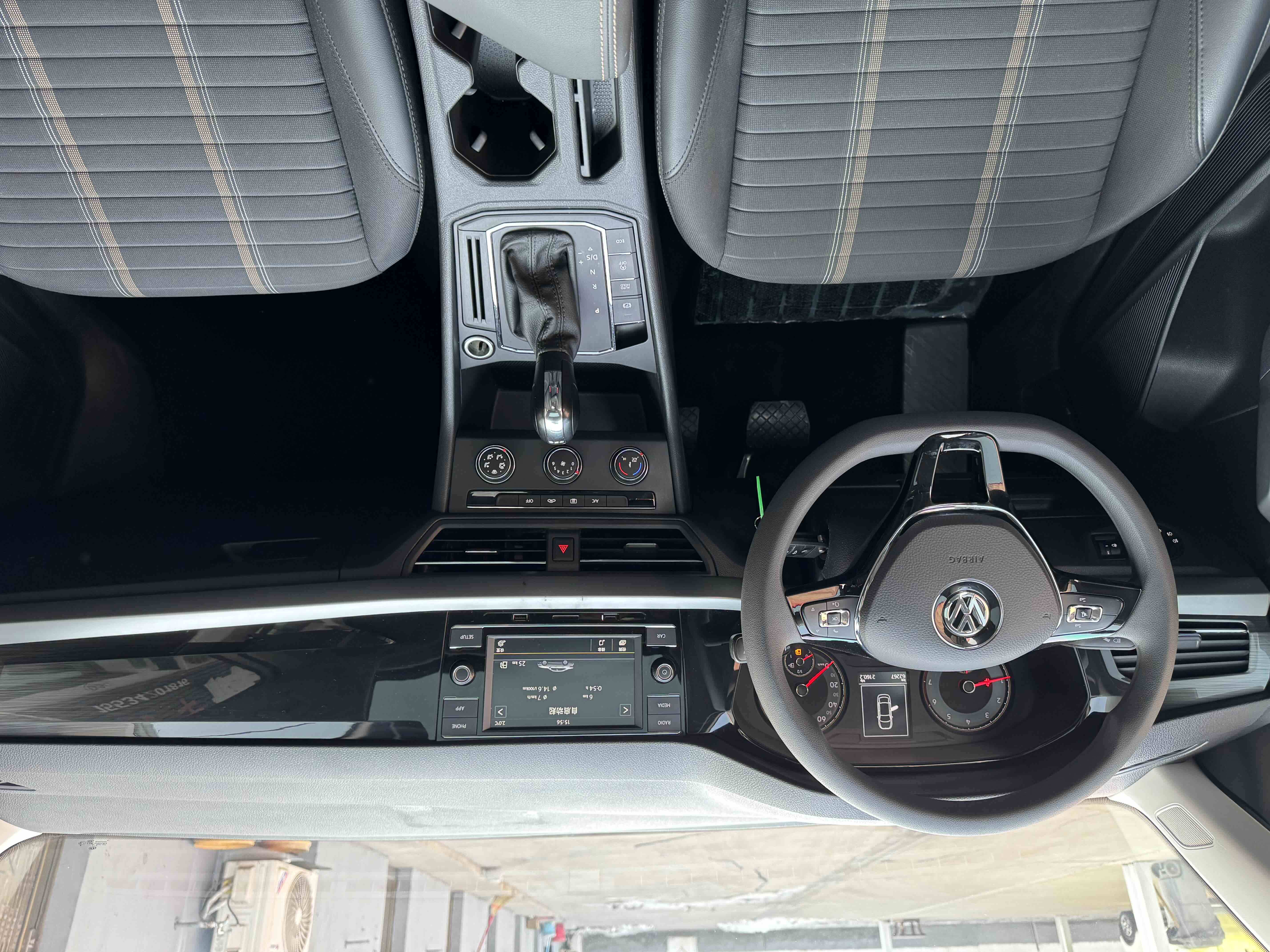 Volkswagen Lavida 2019 #8 Volkswagen Lavida 2019 car image #8