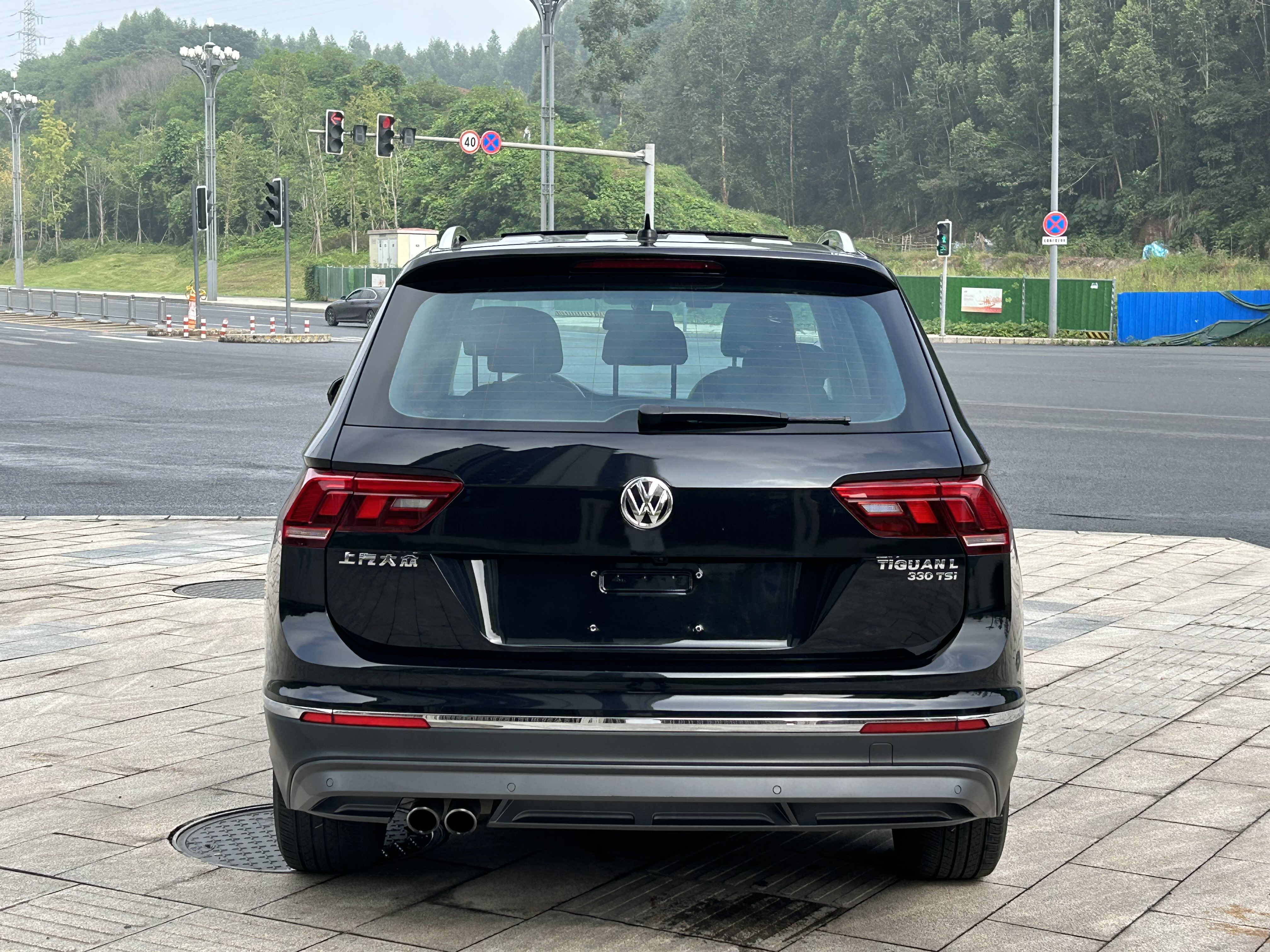 Volkswagen Tiguan L 2019 #8 Volkswagen Tiguan L 2019 car image #8