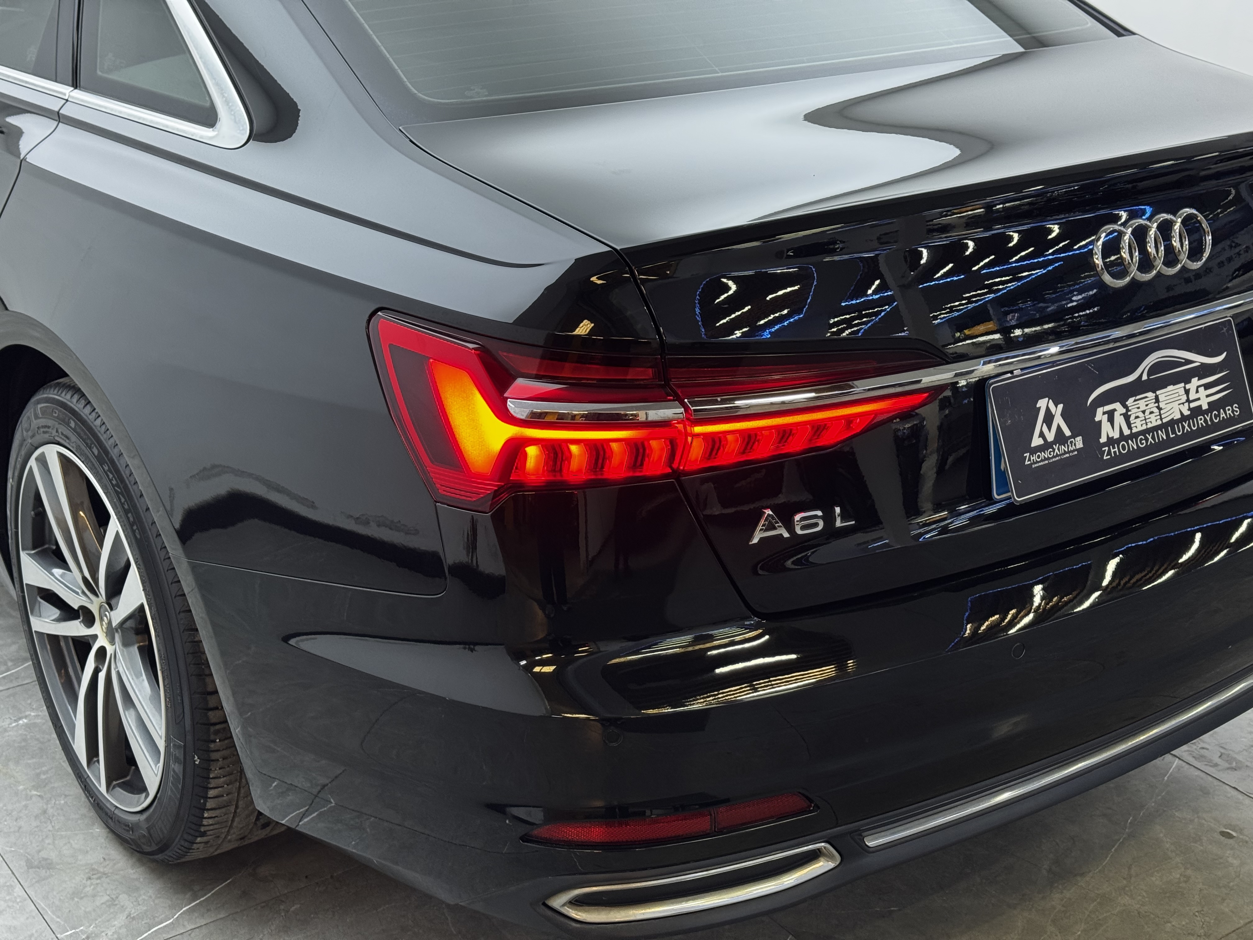 Audi A6L 2020 car image #8