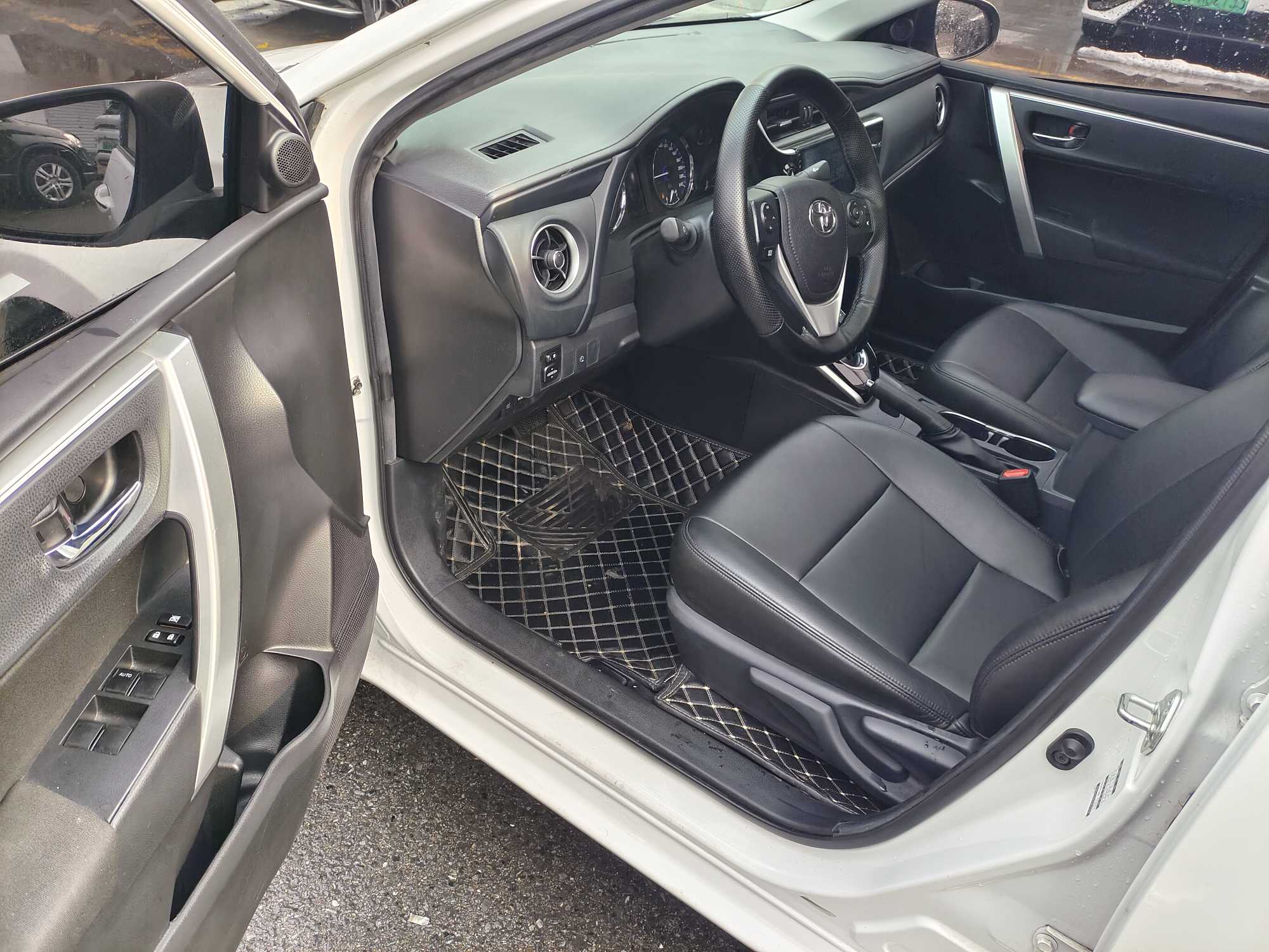 Toyota Corolla Hybird E+ 2022 car image #8