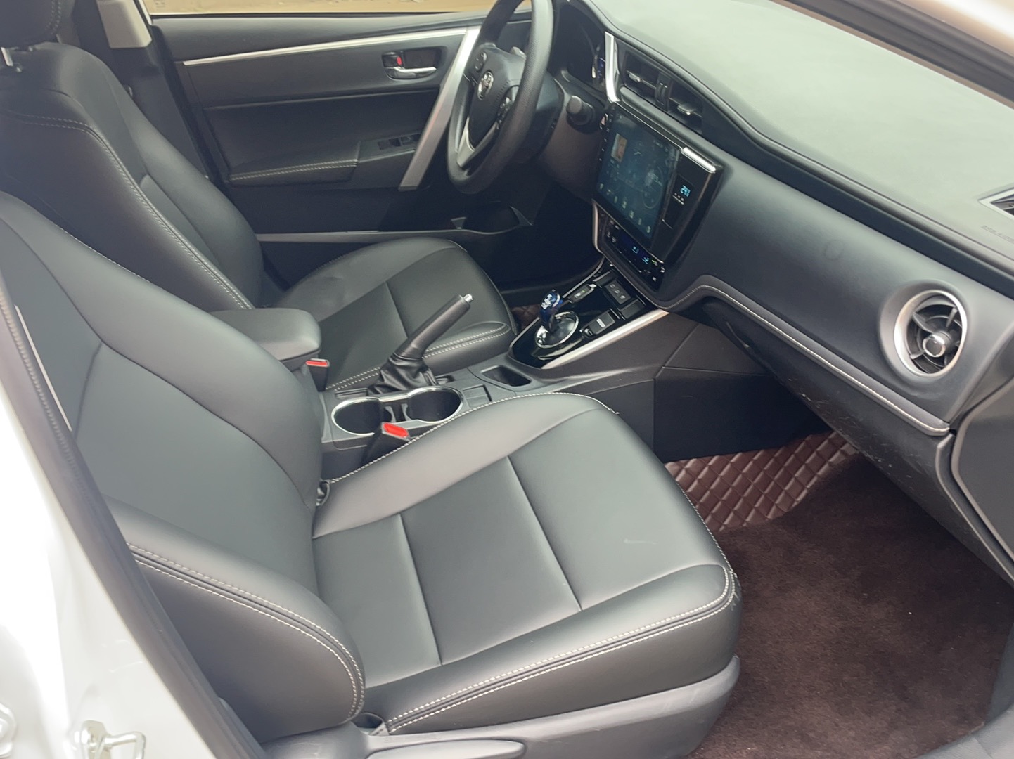 Toyota Corolla Hybird E+ 2023 car image #8