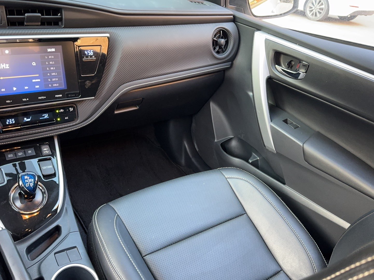 Toyota Levin Hybird E+ 2019 car image #8