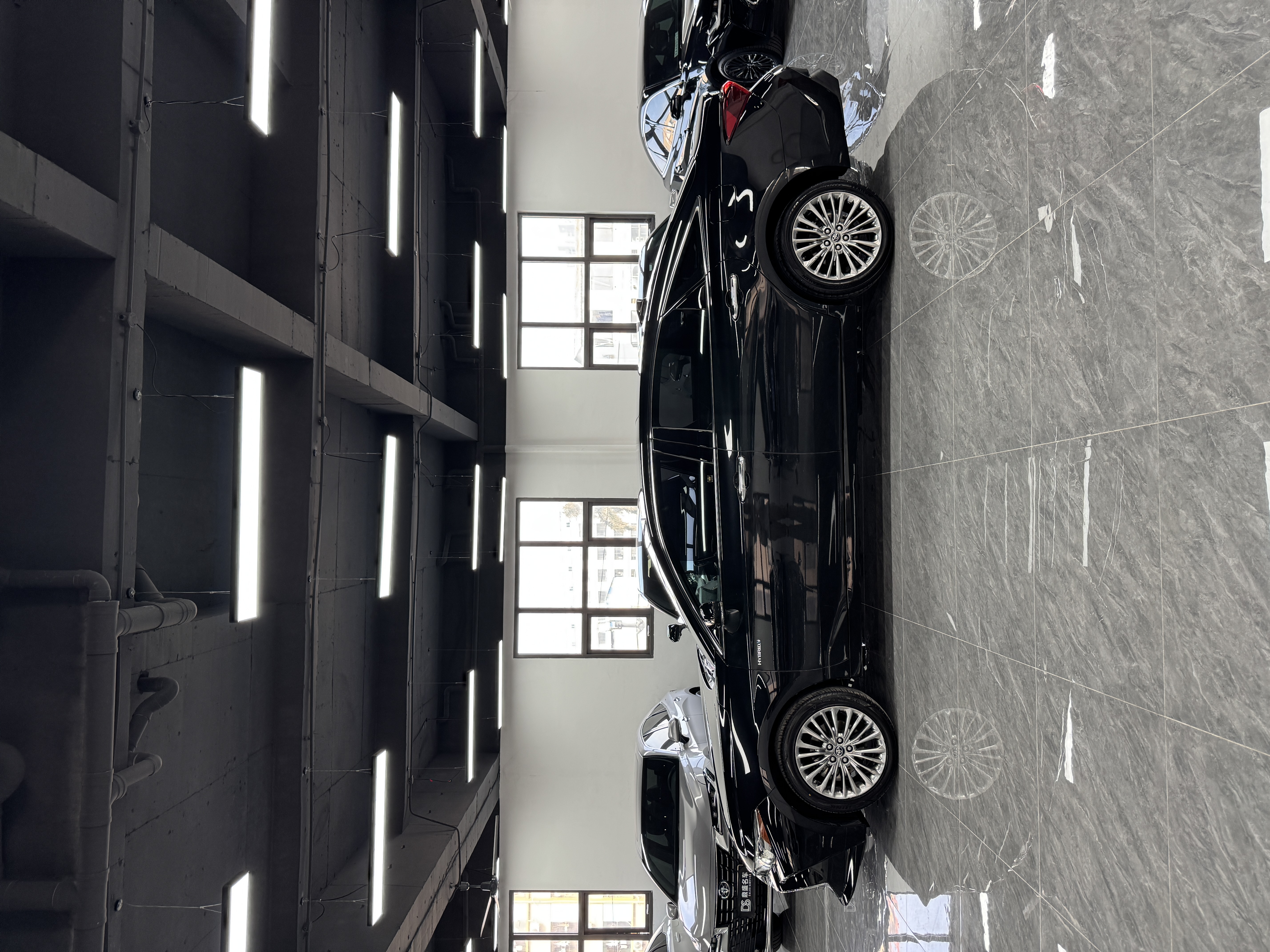 Toyota Avalon 2019 car image #8