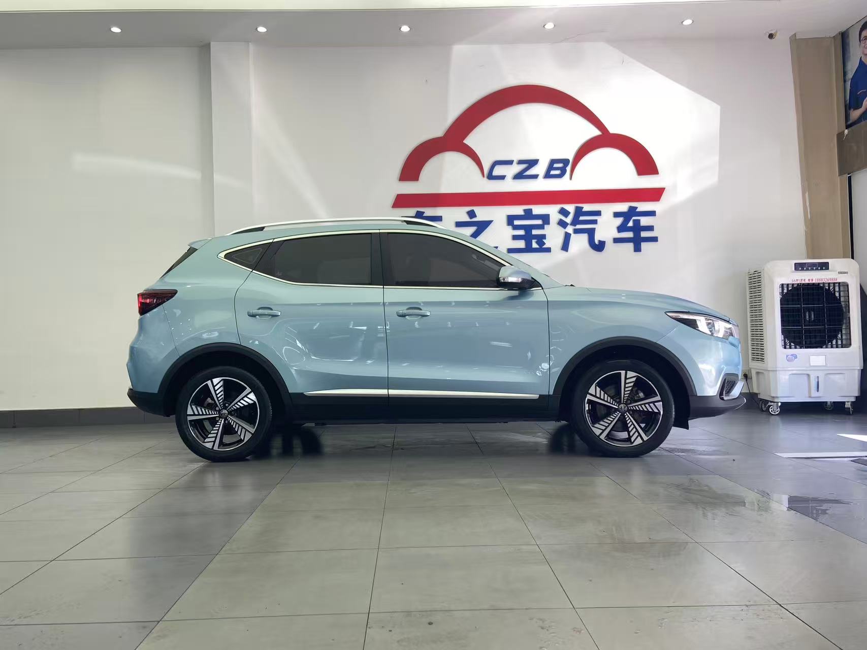 MG EZS Electric 2019 изображение автомобиля #8