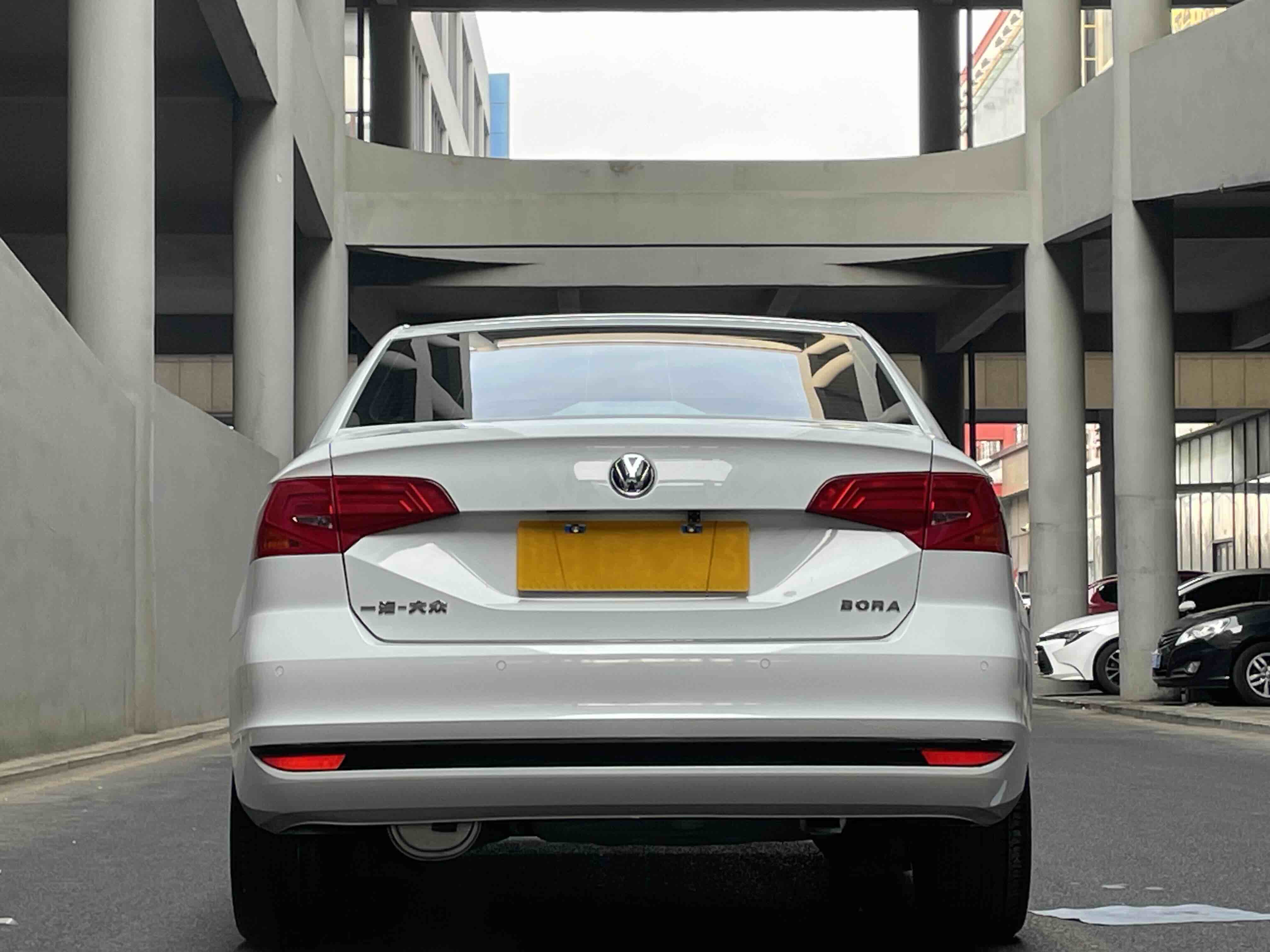Volkswagen Bora 2020 car image #8