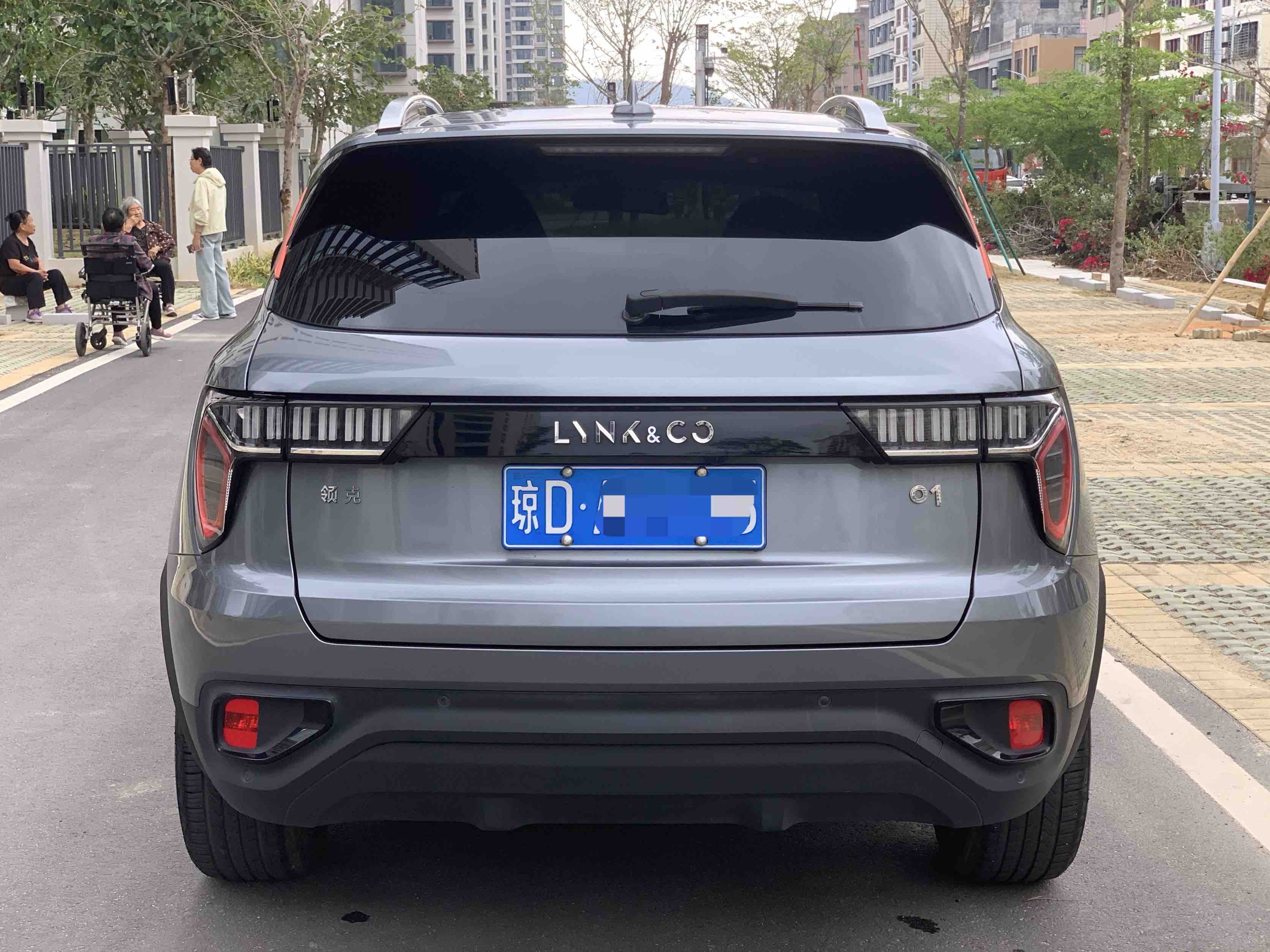 Lynk & Co 2020 car image #8