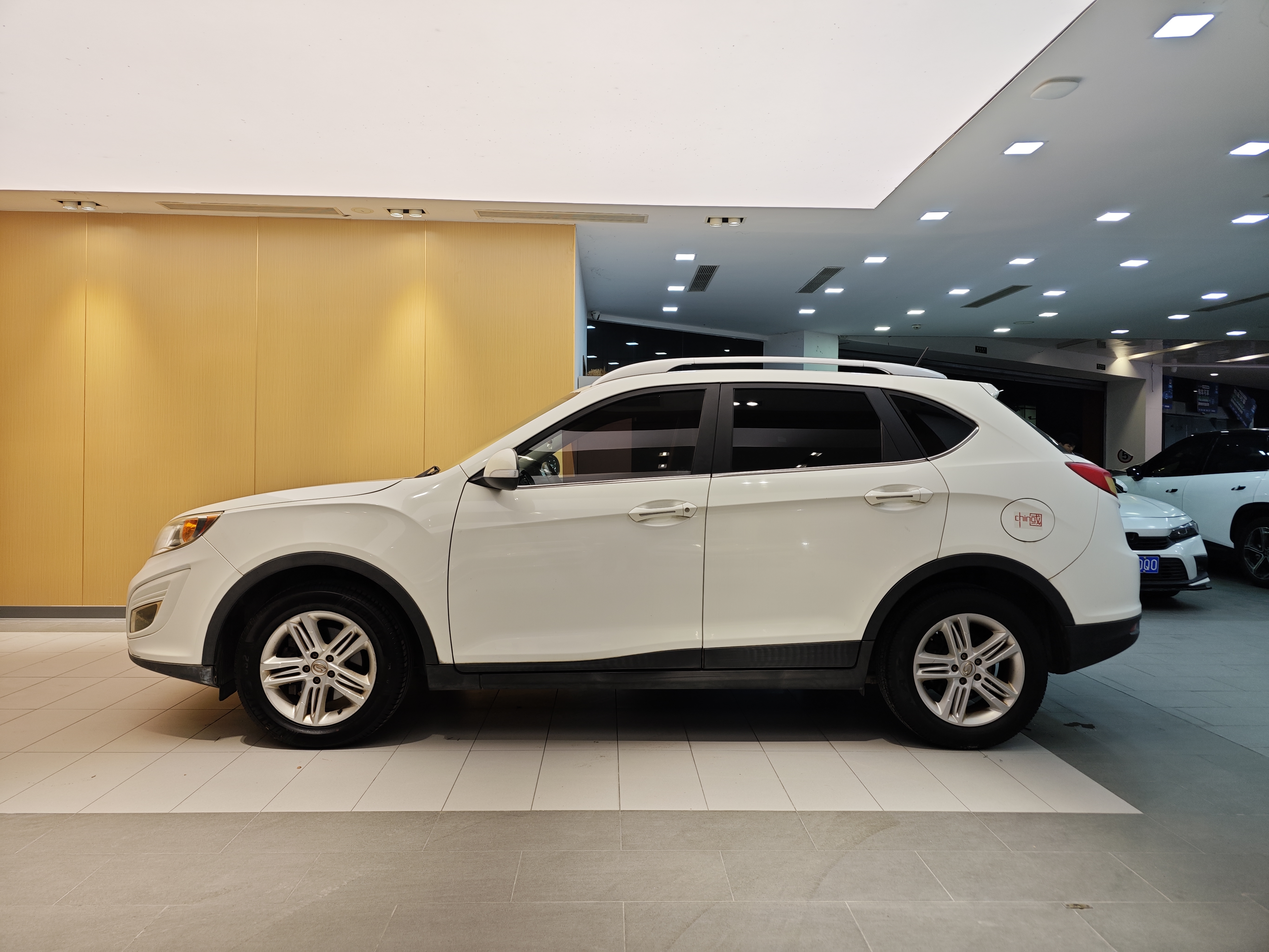 GAC Trumpchi GS5 2014 image de voiture #8