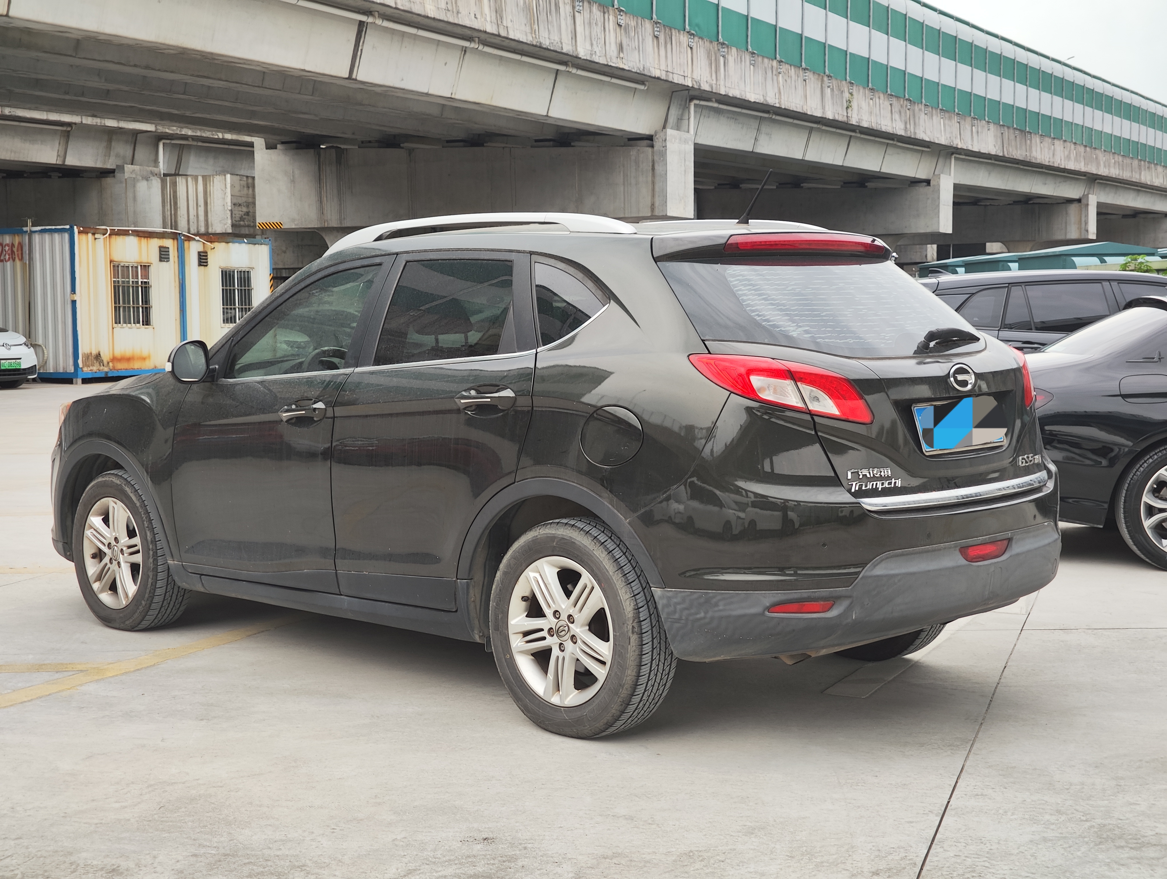 GAC Trumpchi GS5 2014 #8 GAC Trumpchi GS5 2014 car image #8