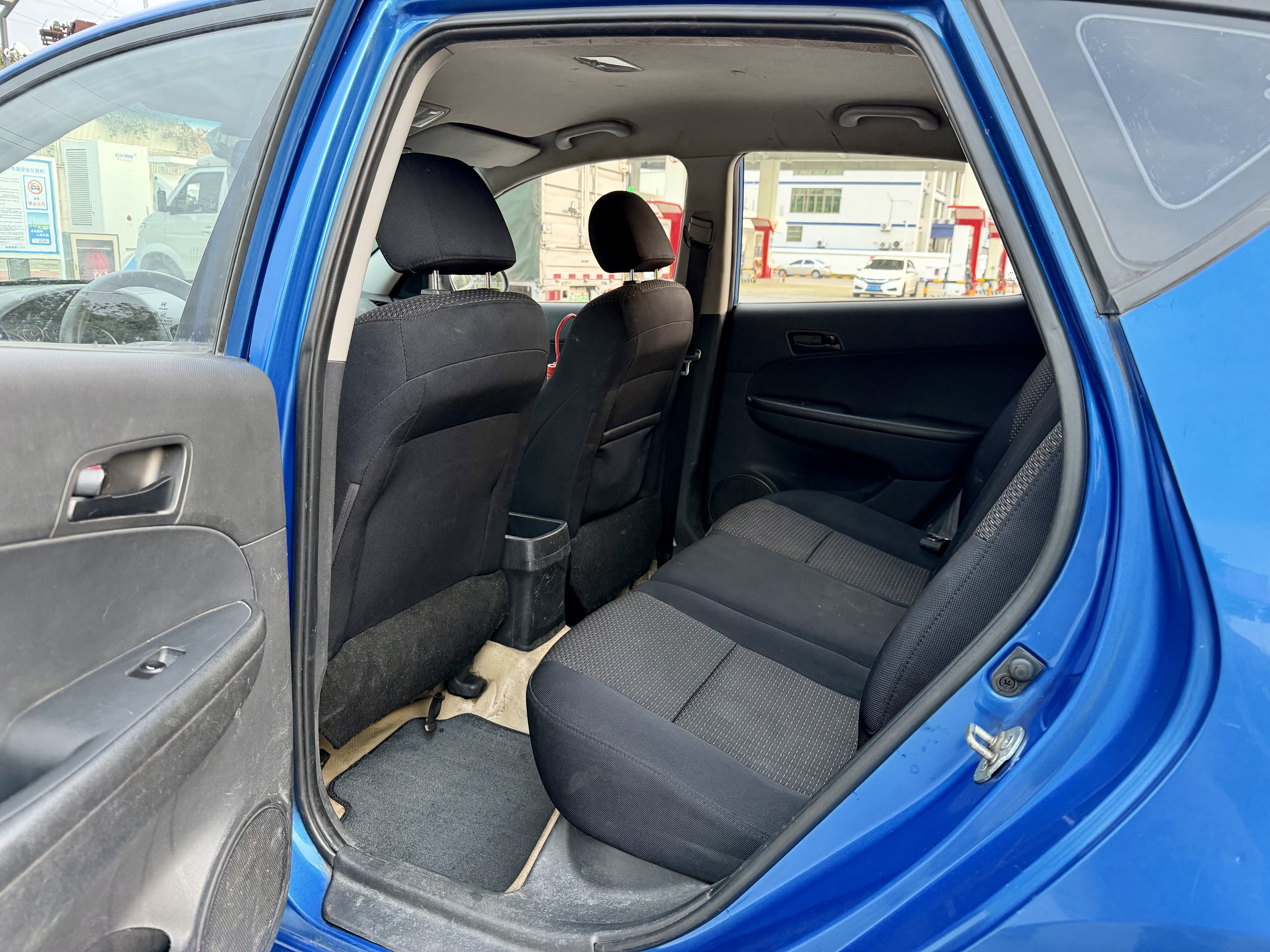 Hyundai i30 2011 изображение автомобиля #8