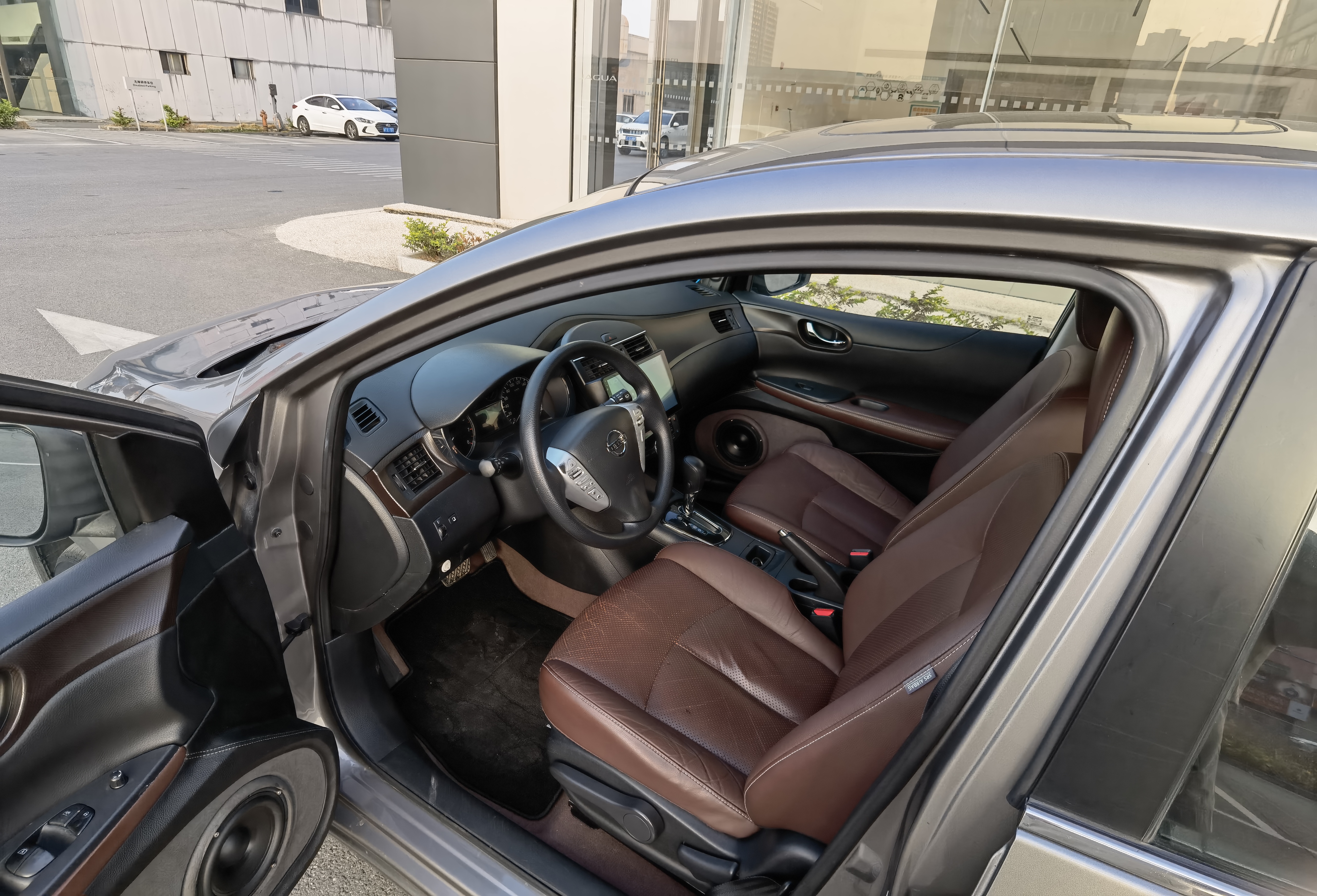 日产 骐达TIIDA 2015 汽车图片 #8