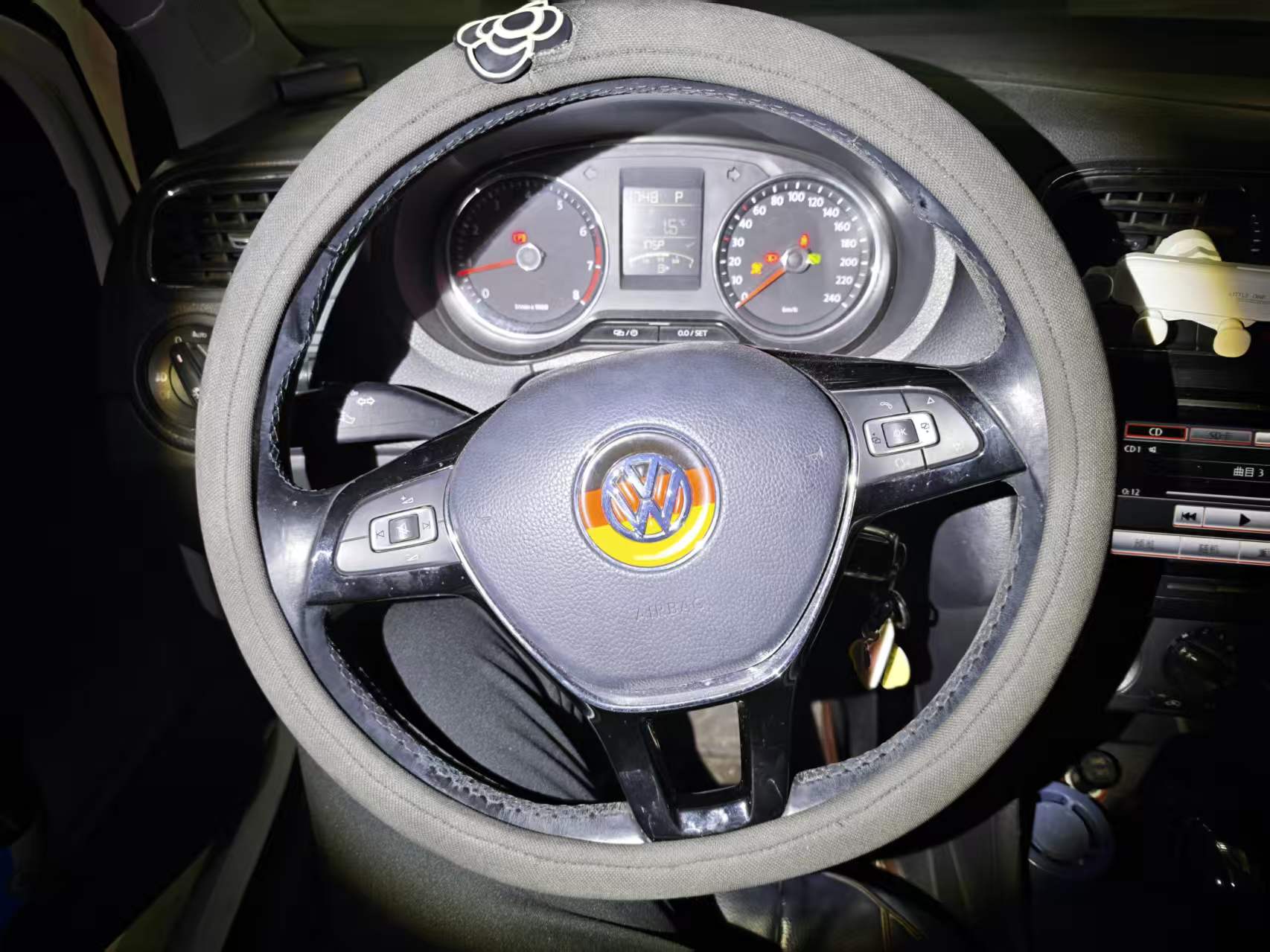 Polo 2015 #8 Polo 2015 car image #8