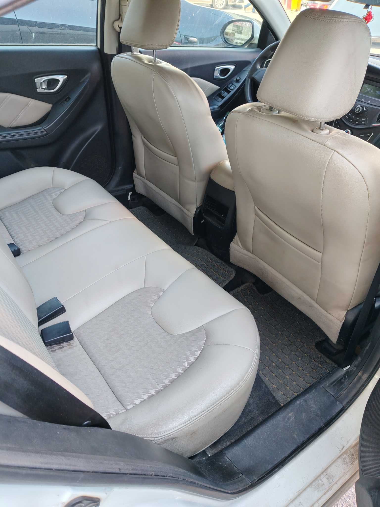 GAC Trumpchi GA3S 2015 imagem de carro #8