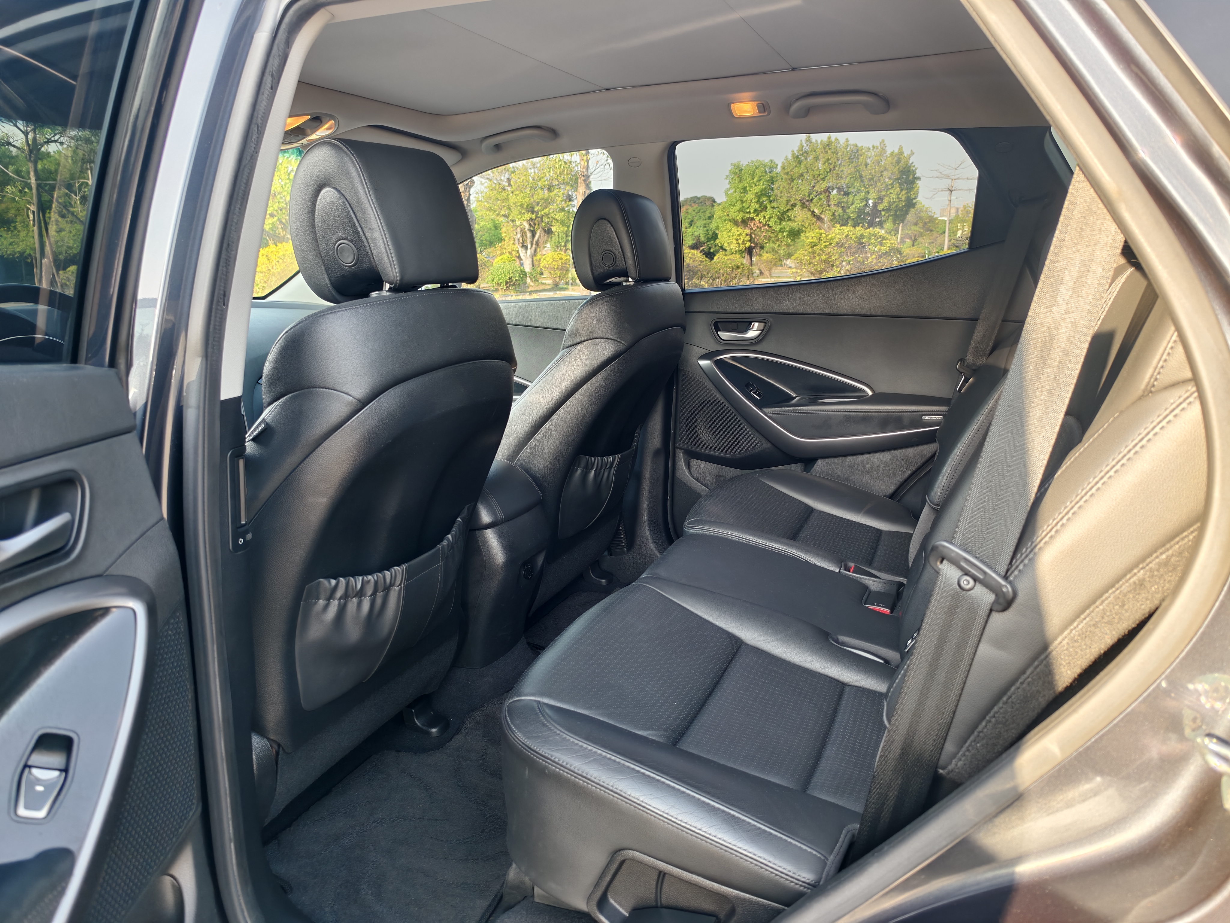 Hyundai Santa Fe (Imported) 2013 car image #8