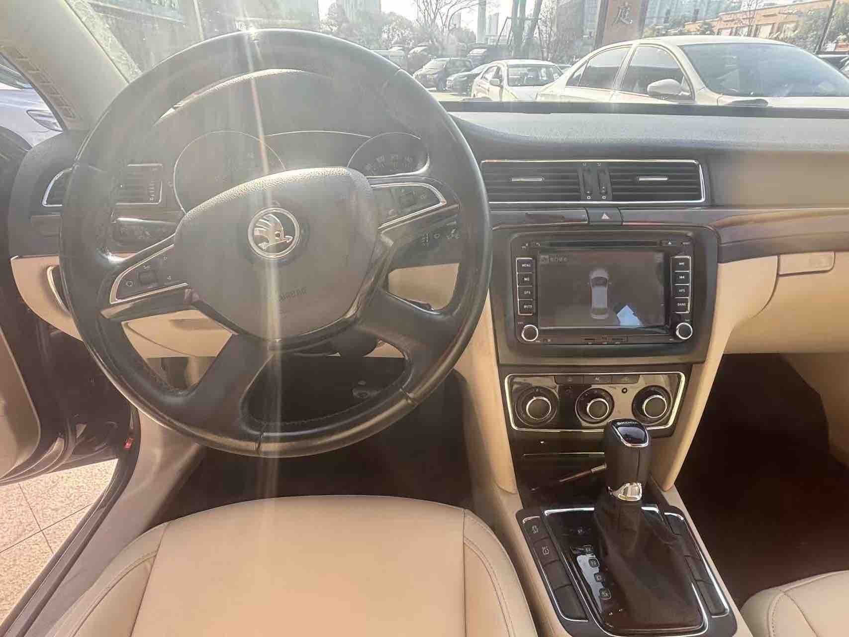 斯柯达 速派 2015 汽车图片 #8