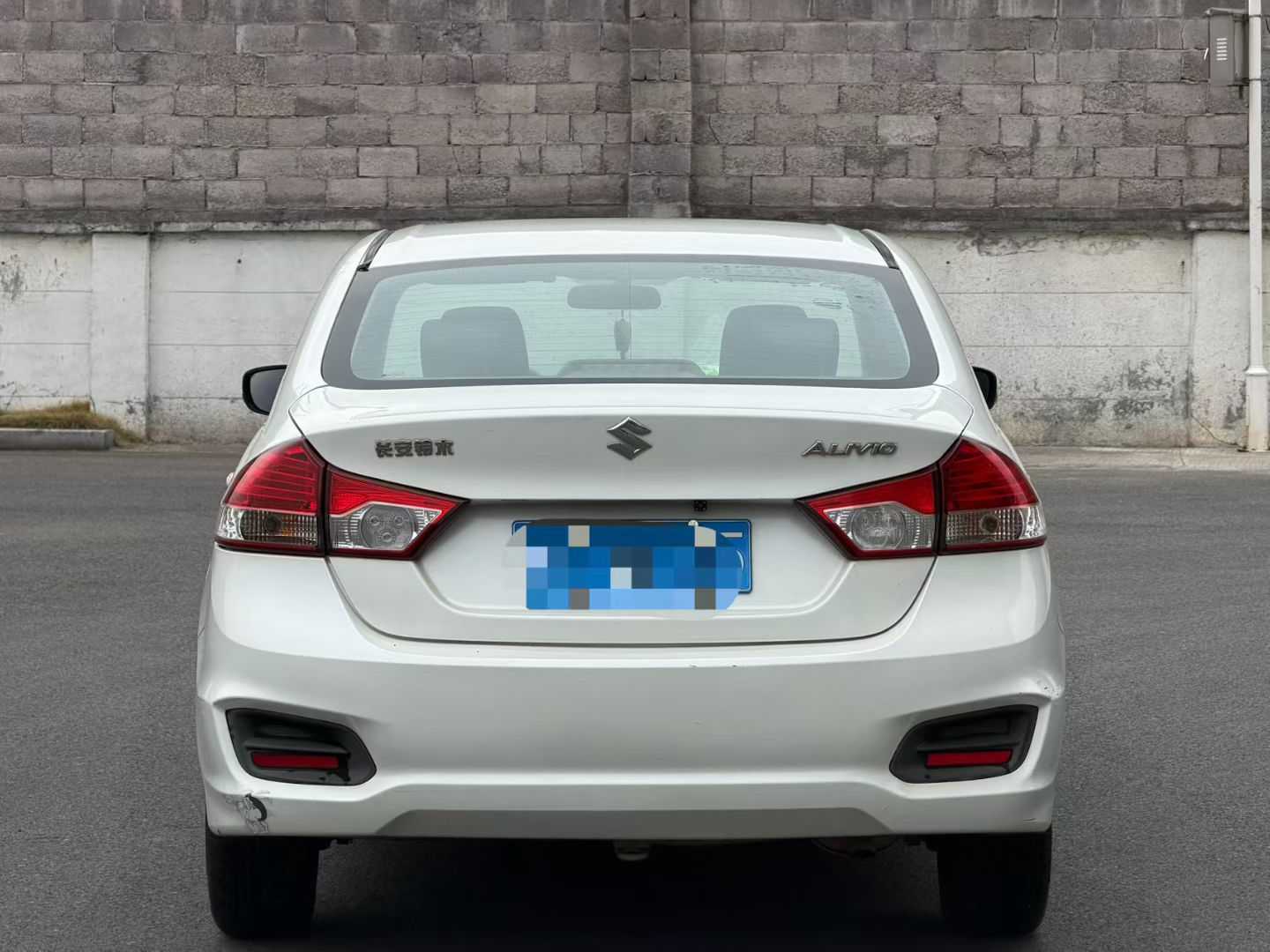 Suzuki Ciaz 2016 изображение автомобиля #8