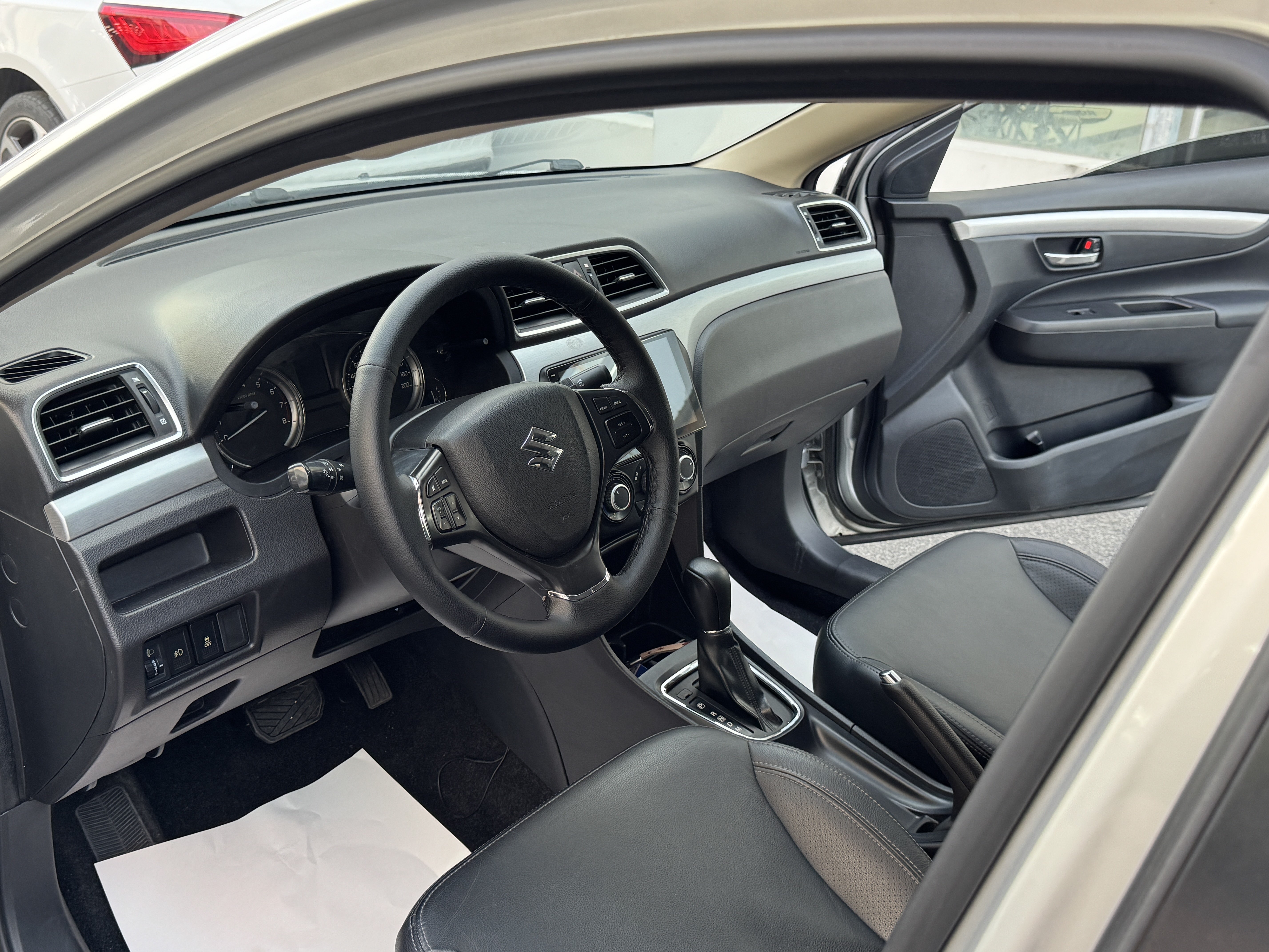 铃木 启悦 2016 汽车图片 #8